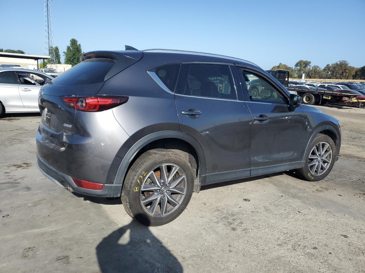 Photo 2 VIN: JM3KFADM1J1431315 - MAZDA CX-5 