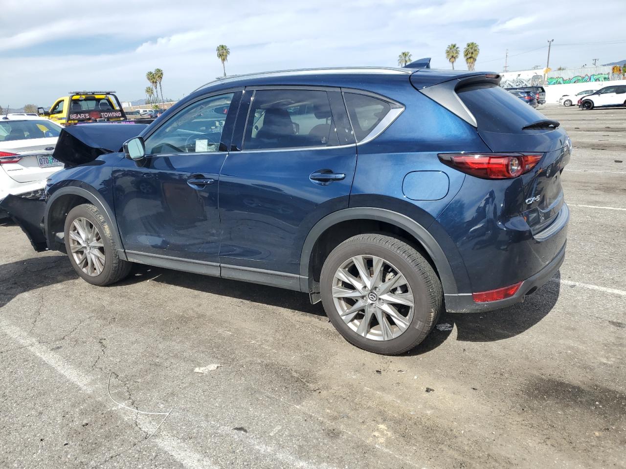 Photo 1 VIN: JM3KFADM1M0470142 - MAZDA CX-5 