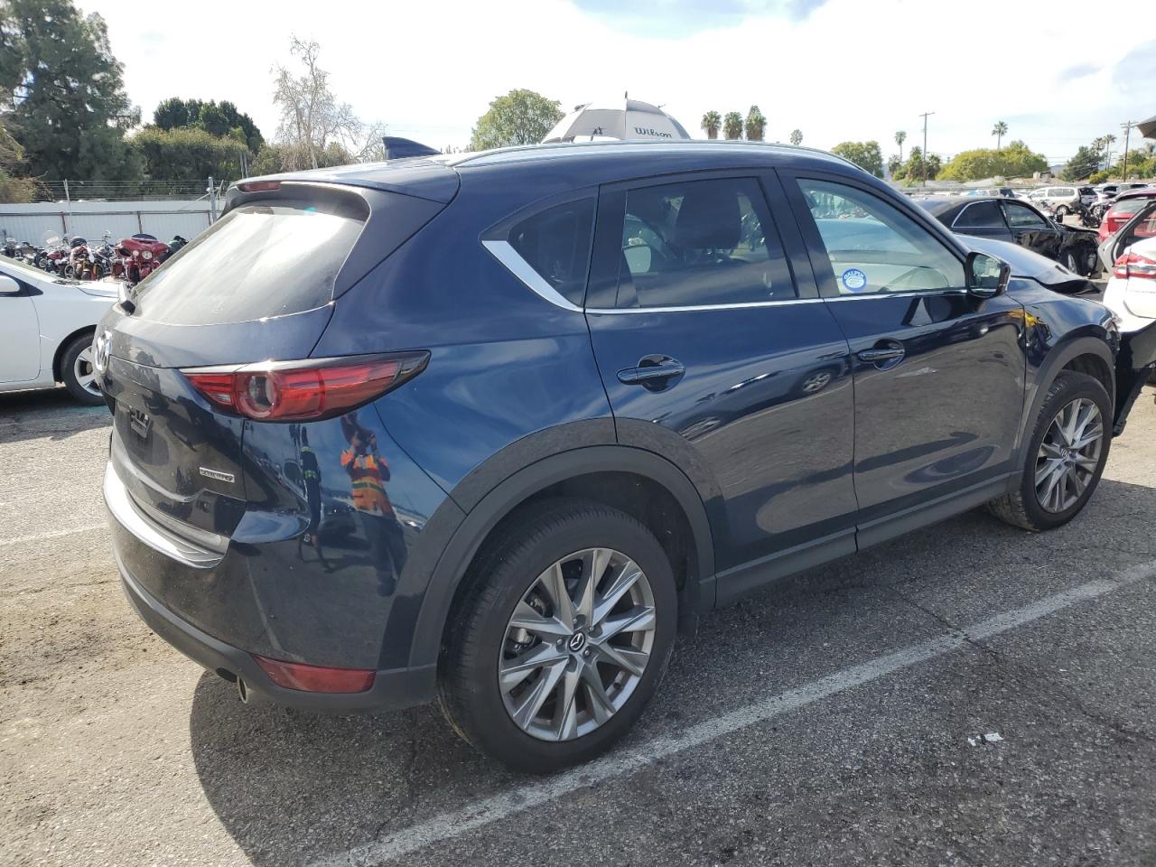 Photo 2 VIN: JM3KFADM1M0470142 - MAZDA CX-5 