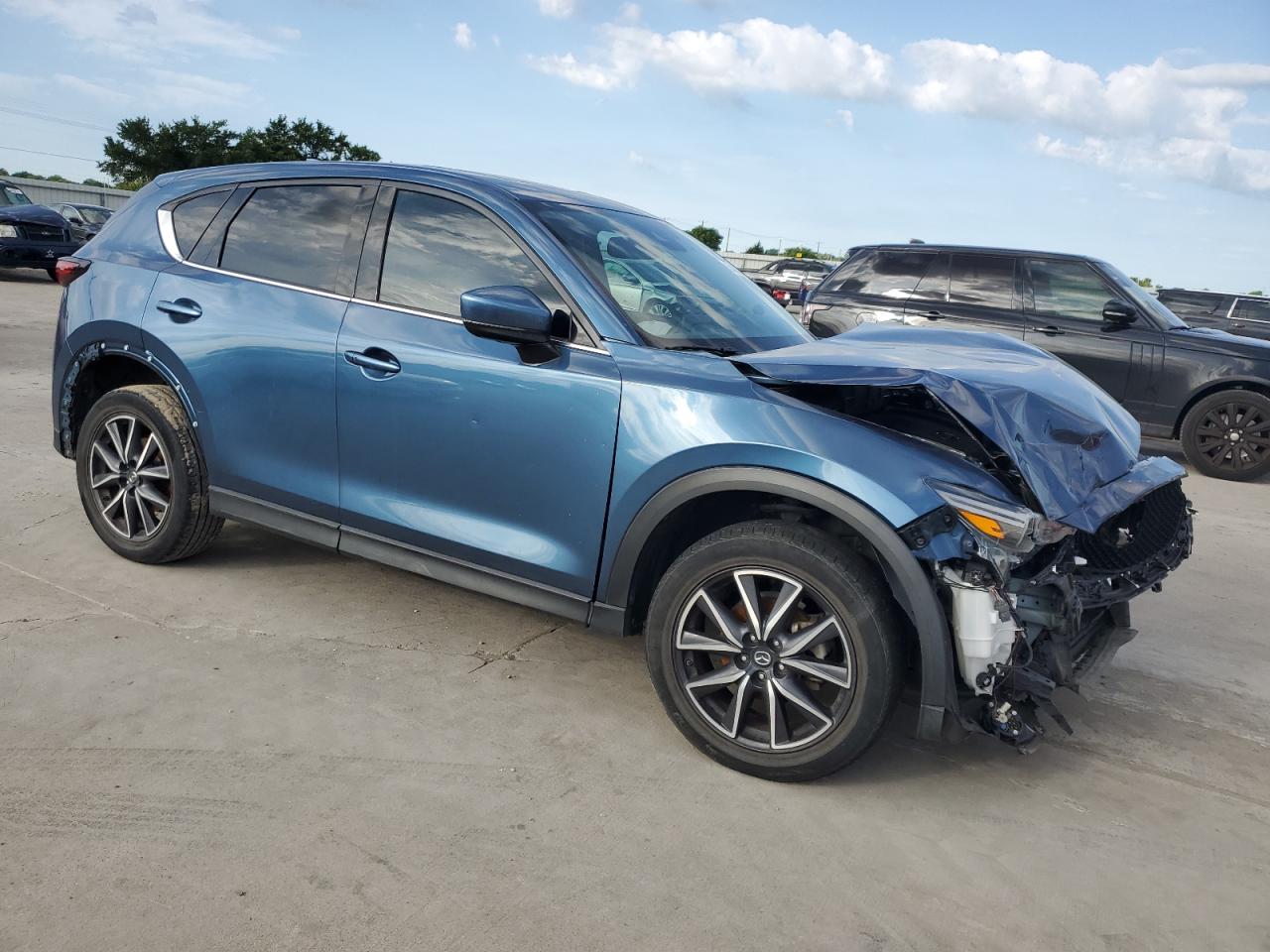 Photo 3 VIN: JM3KFADM4J0306394 - MAZDA CX-5 