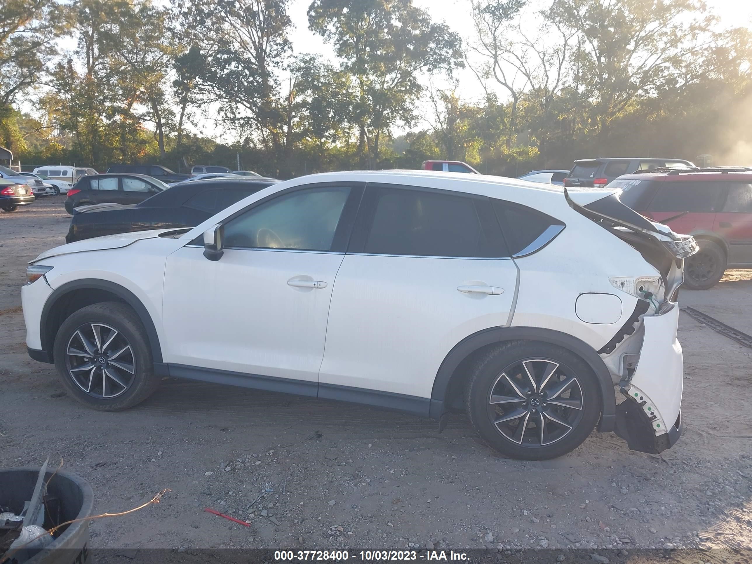 Photo 13 VIN: JM3KFADM5J1358241 - MAZDA CX-5 