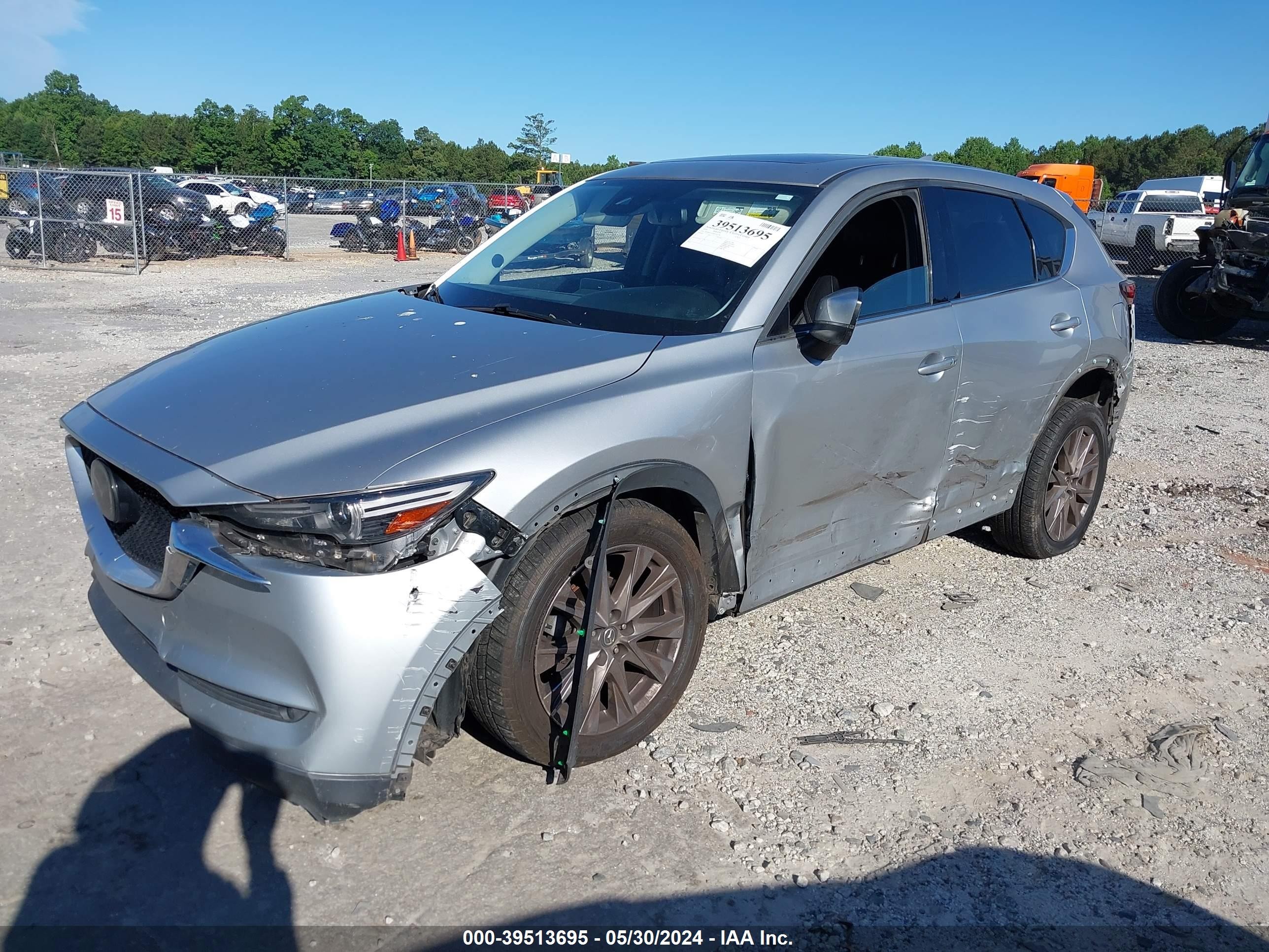 Photo 1 VIN: JM3KFADM7K1563478 - MAZDA CX-5 