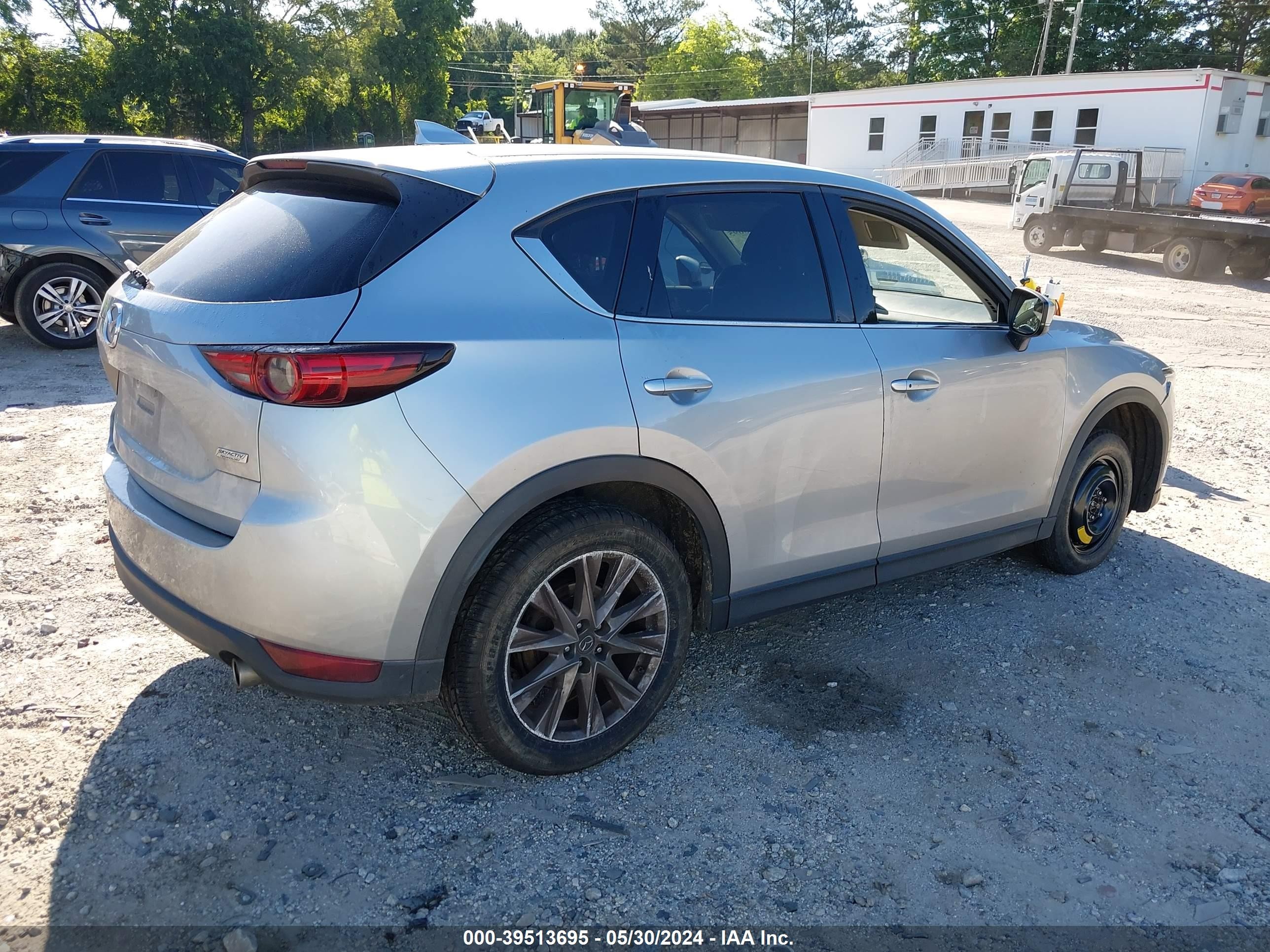 Photo 3 VIN: JM3KFADM7K1563478 - MAZDA CX-5 