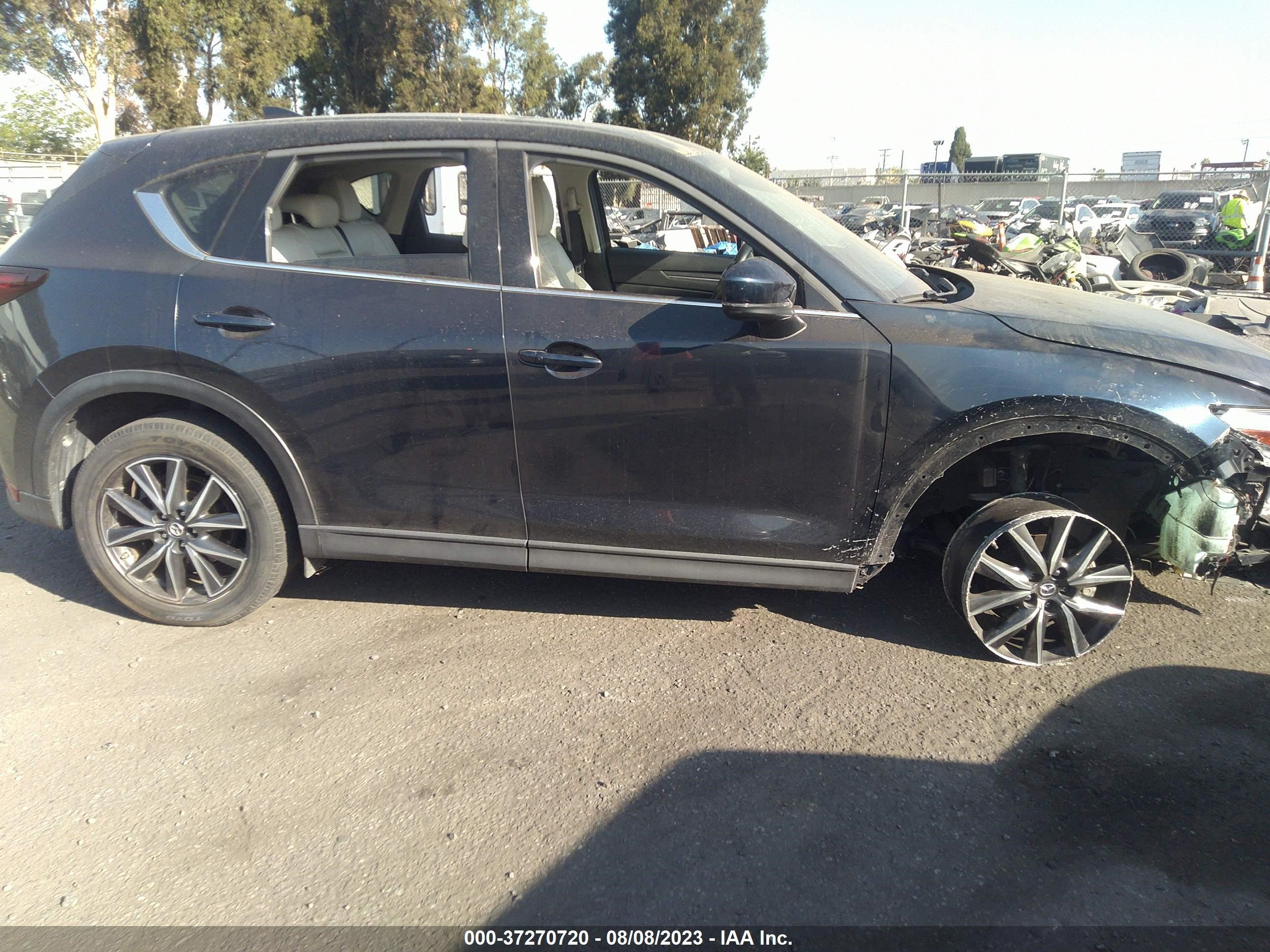 Photo 12 VIN: JM3KFADM8J0310559 - MAZDA CX-5 