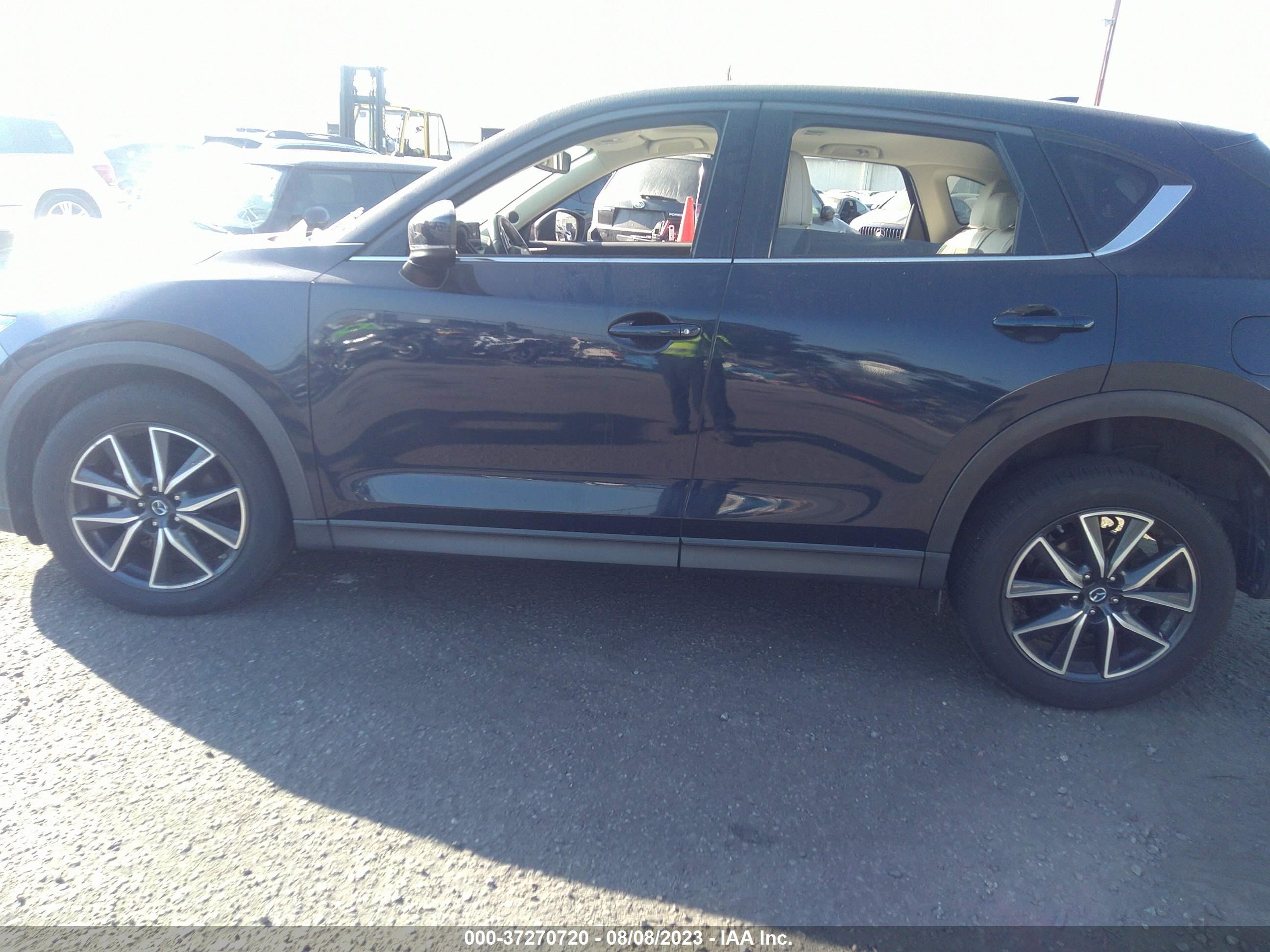 Photo 13 VIN: JM3KFADM8J0310559 - MAZDA CX-5 