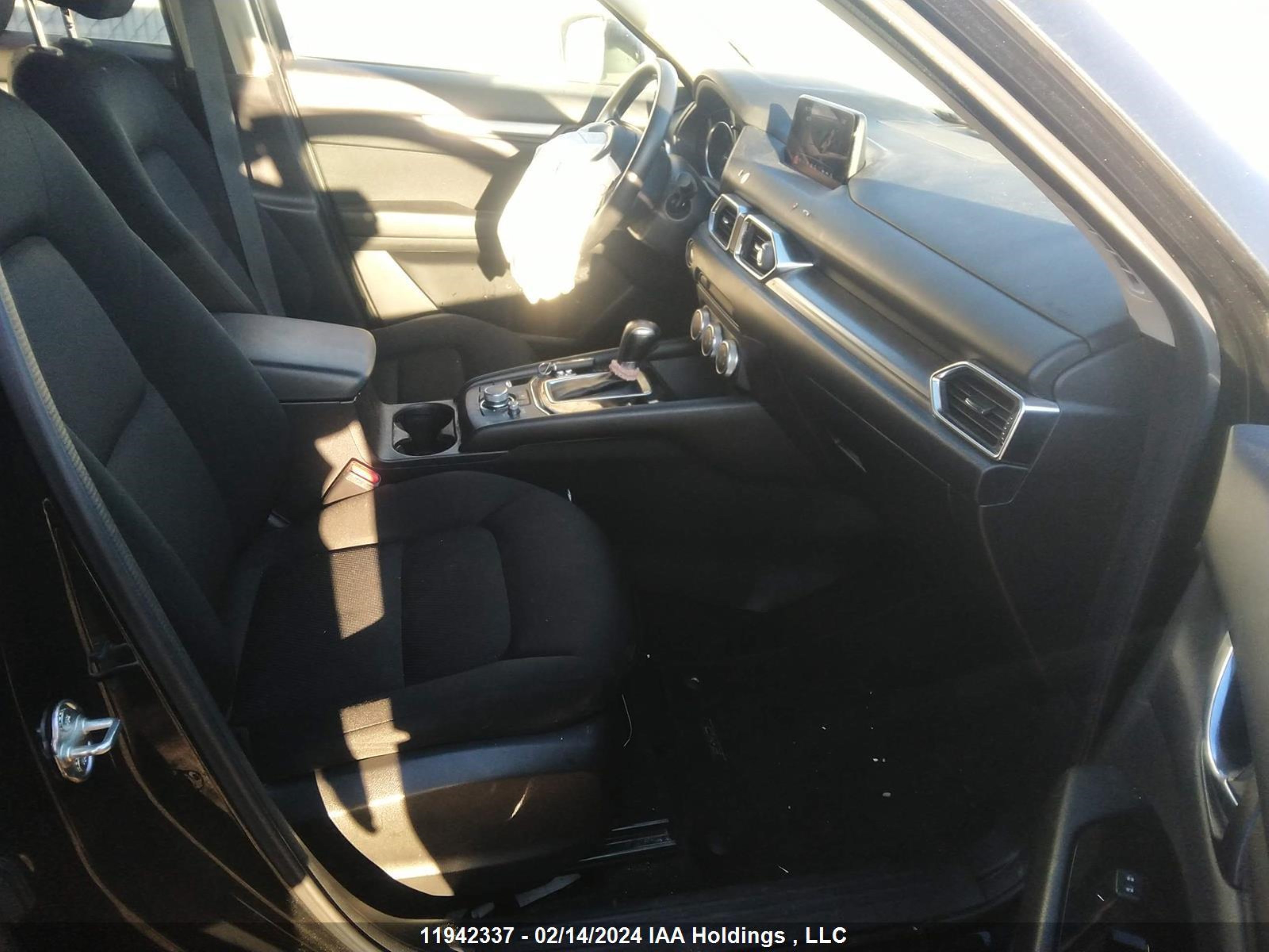 Photo 4 VIN: JM3KFBBL1K0605620 - MAZDA CX-5 