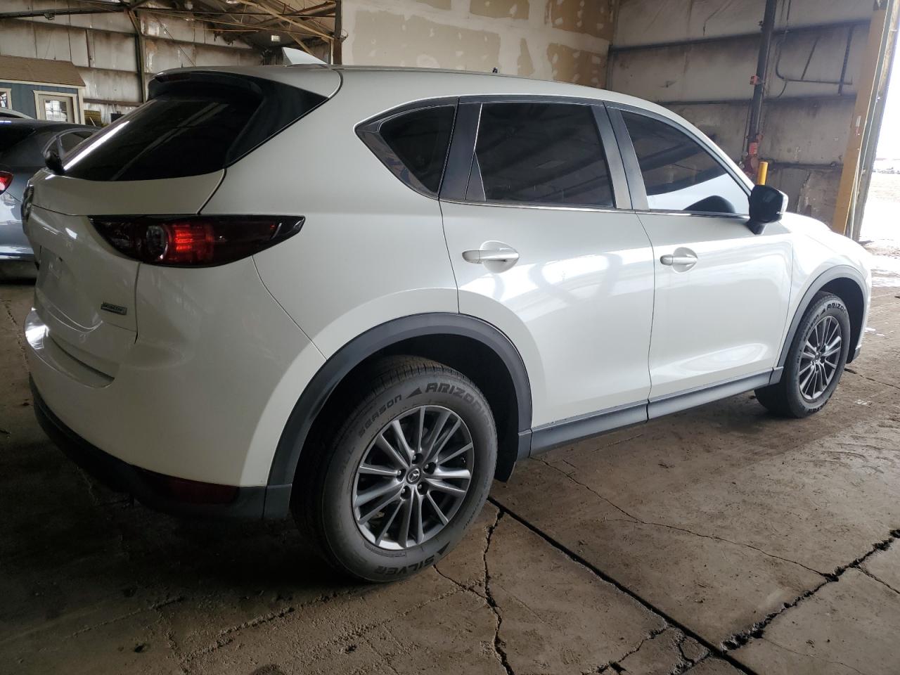 Photo 2 VIN: JM3KFBBL4H0106495 - MAZDA CX-5 