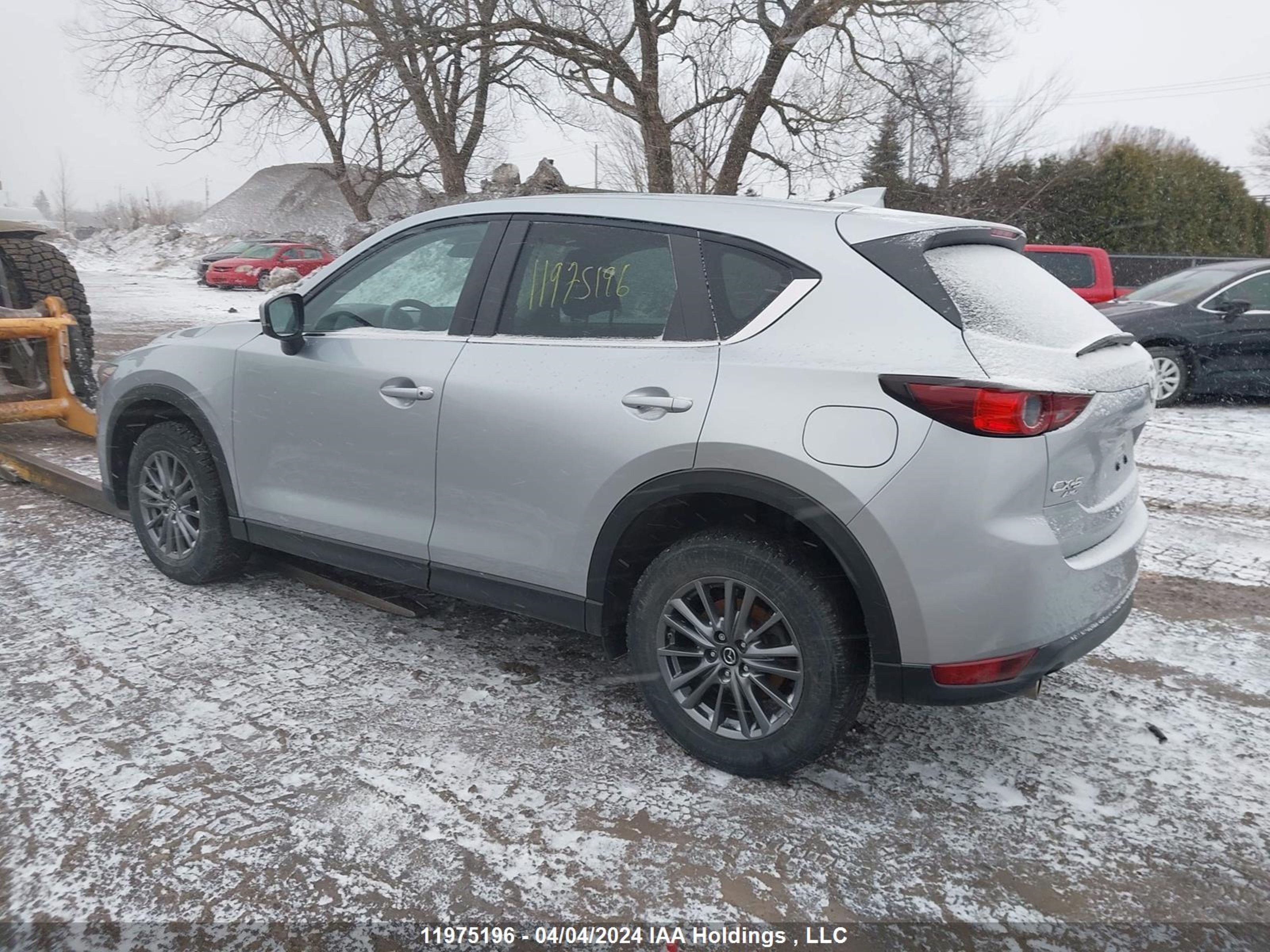 Photo 2 VIN: JM3KFBBL7J0377475 - MAZDA CX-5 