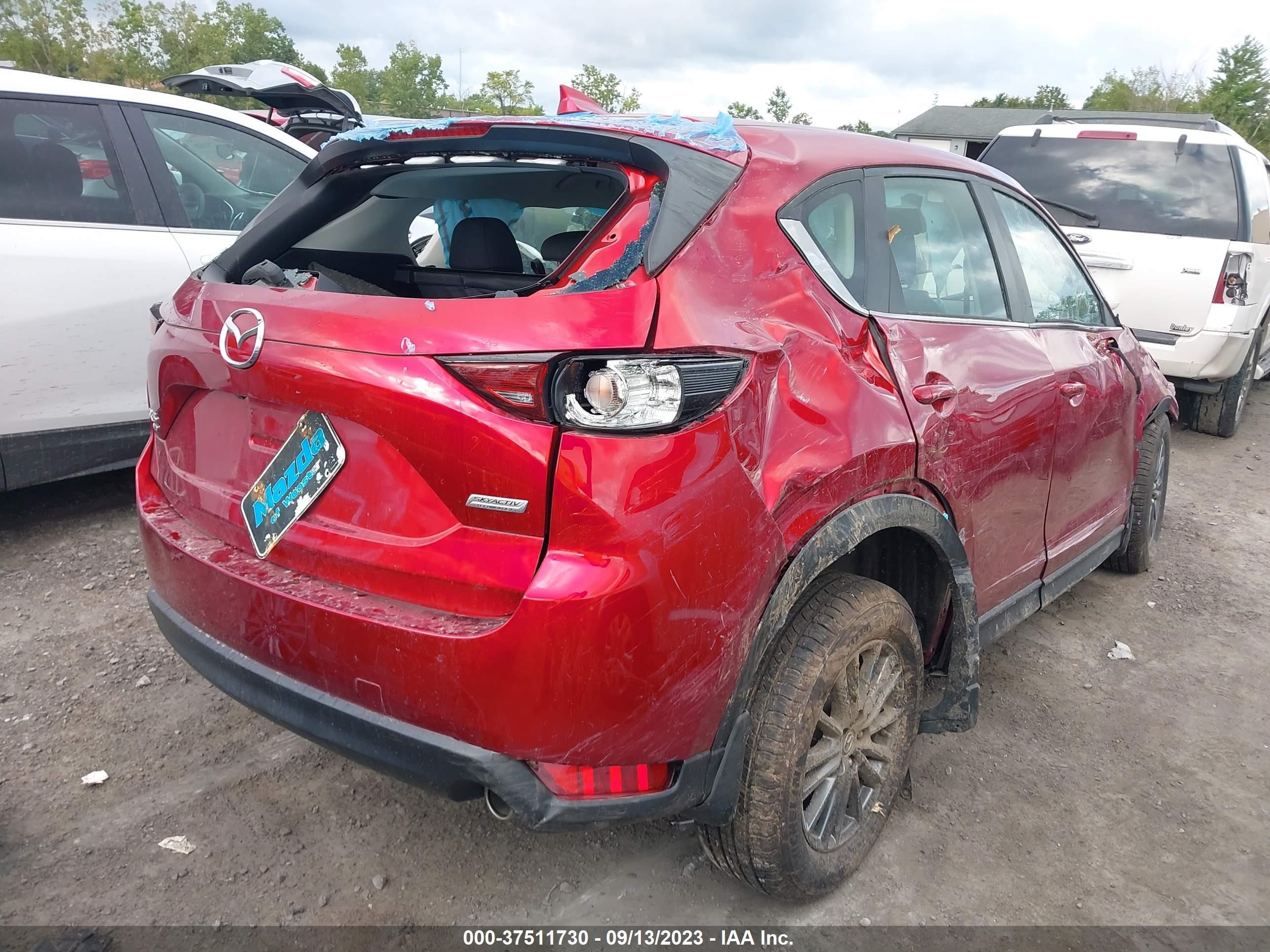 Photo 3 VIN: JM3KFBBM2K0542522 - MAZDA CX-5 