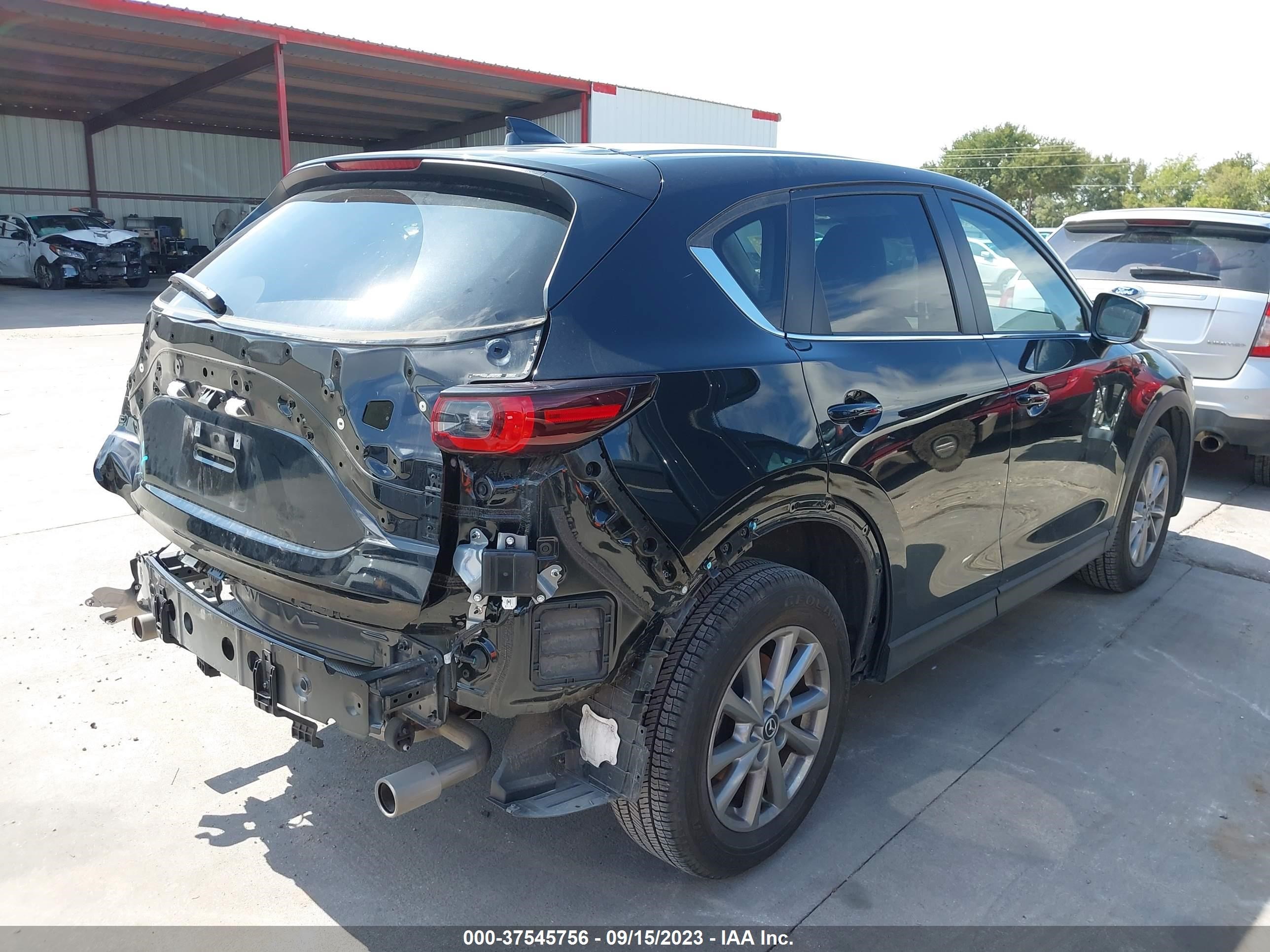 Photo 3 VIN: JM3KFBBM2N0590395 - MAZDA CX-5 