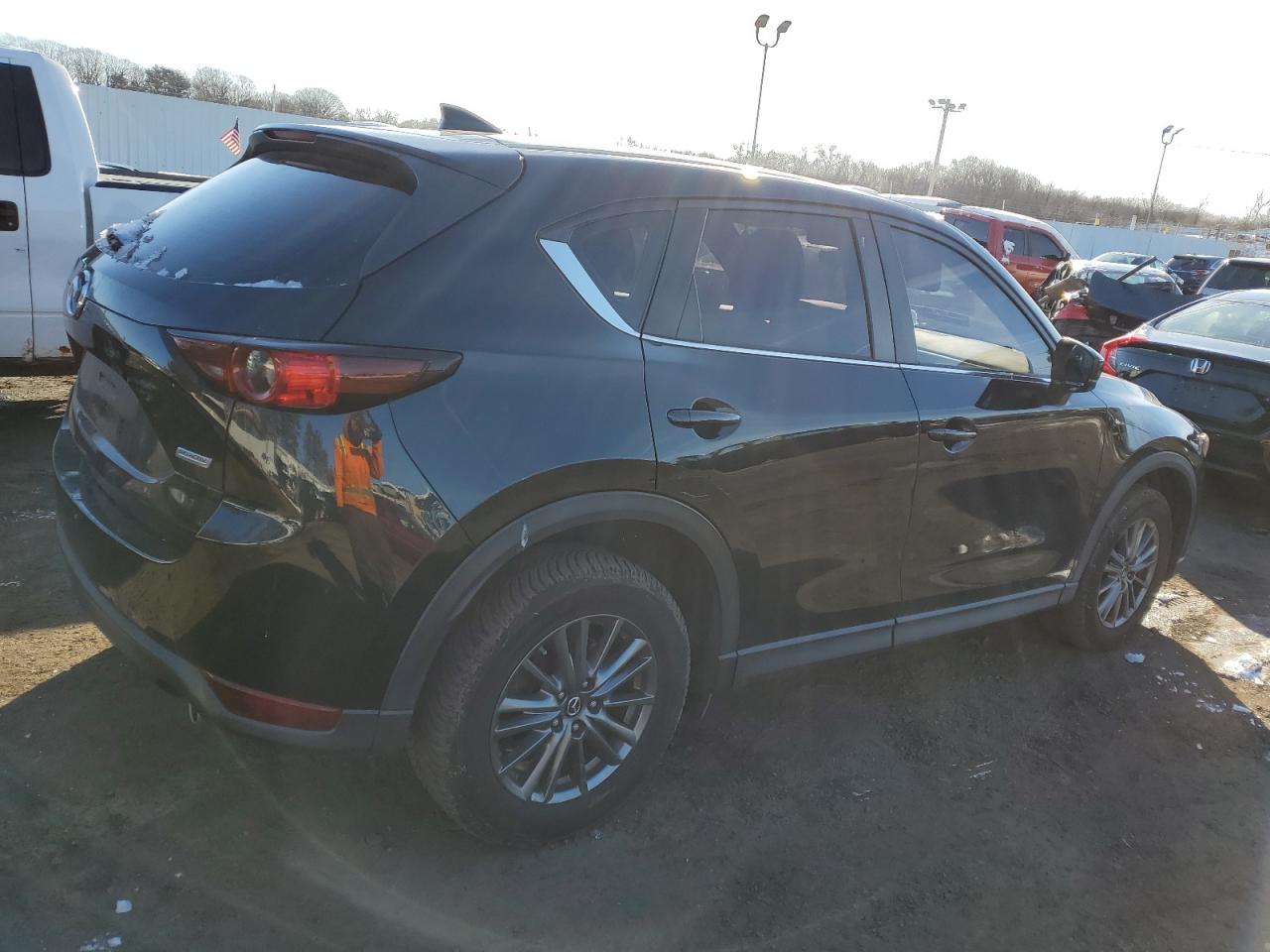 Photo 2 VIN: JM3KFBBM3J0446607 - MAZDA CX-5 