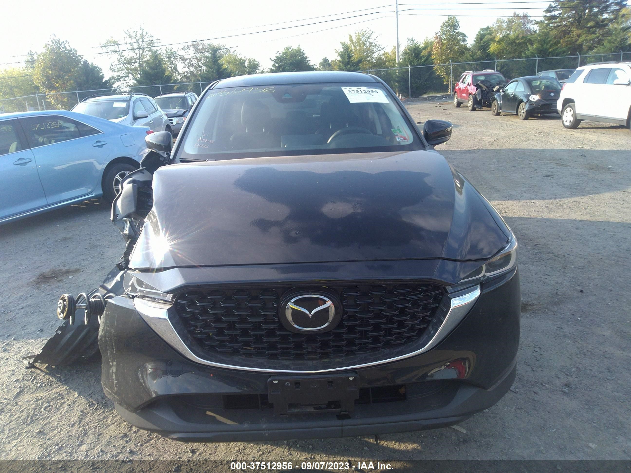 Photo 11 VIN: JM3KFBBM5N0588804 - MAZDA CX-5 