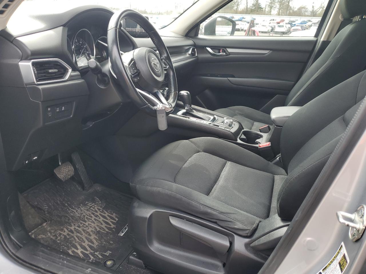 Photo 6 VIN: JM3KFBBM7J0329015 - MAZDA CX-5 