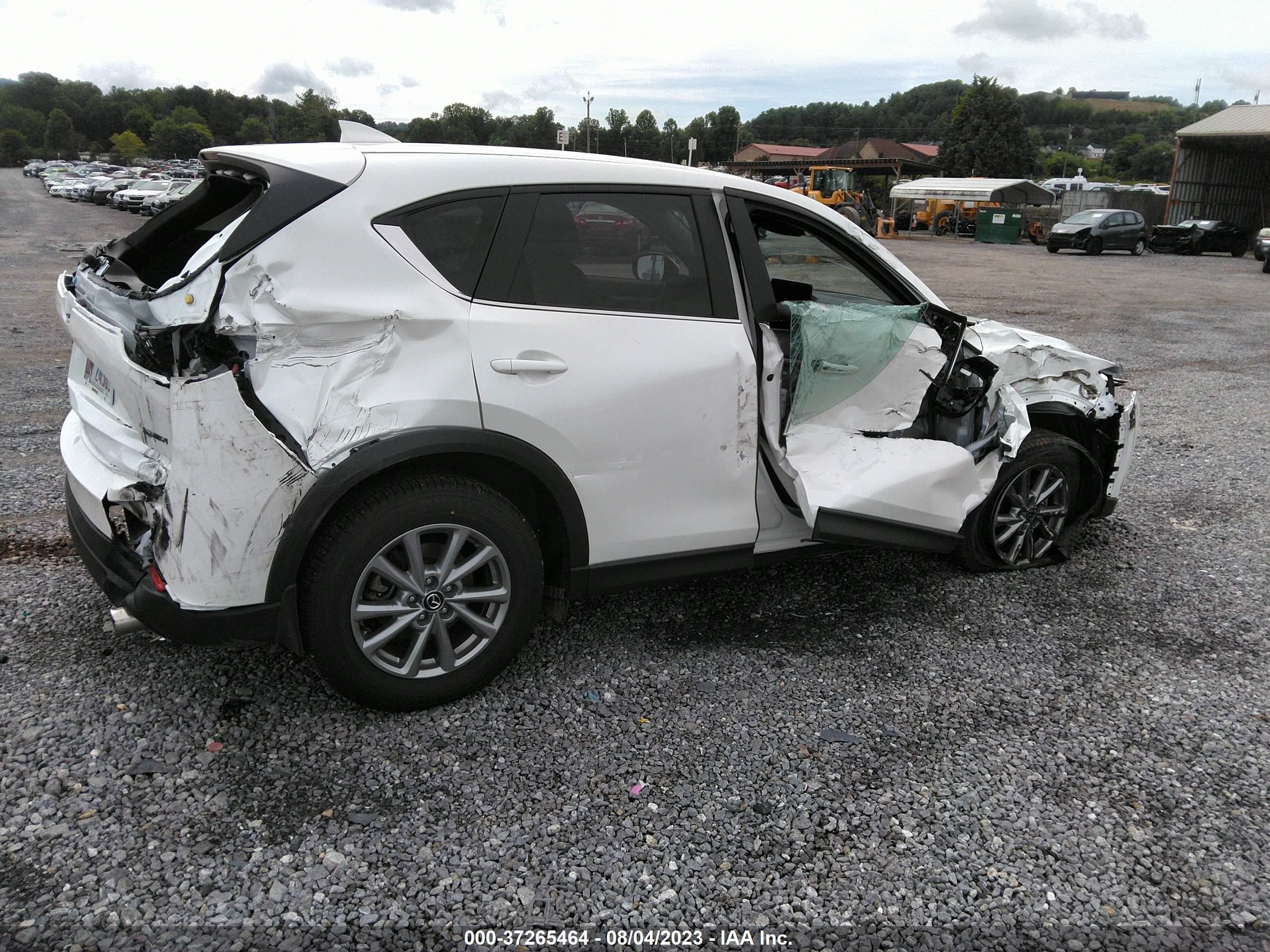 Photo 3 VIN: JM3KFBBM8N0601206 - MAZDA CX-5 