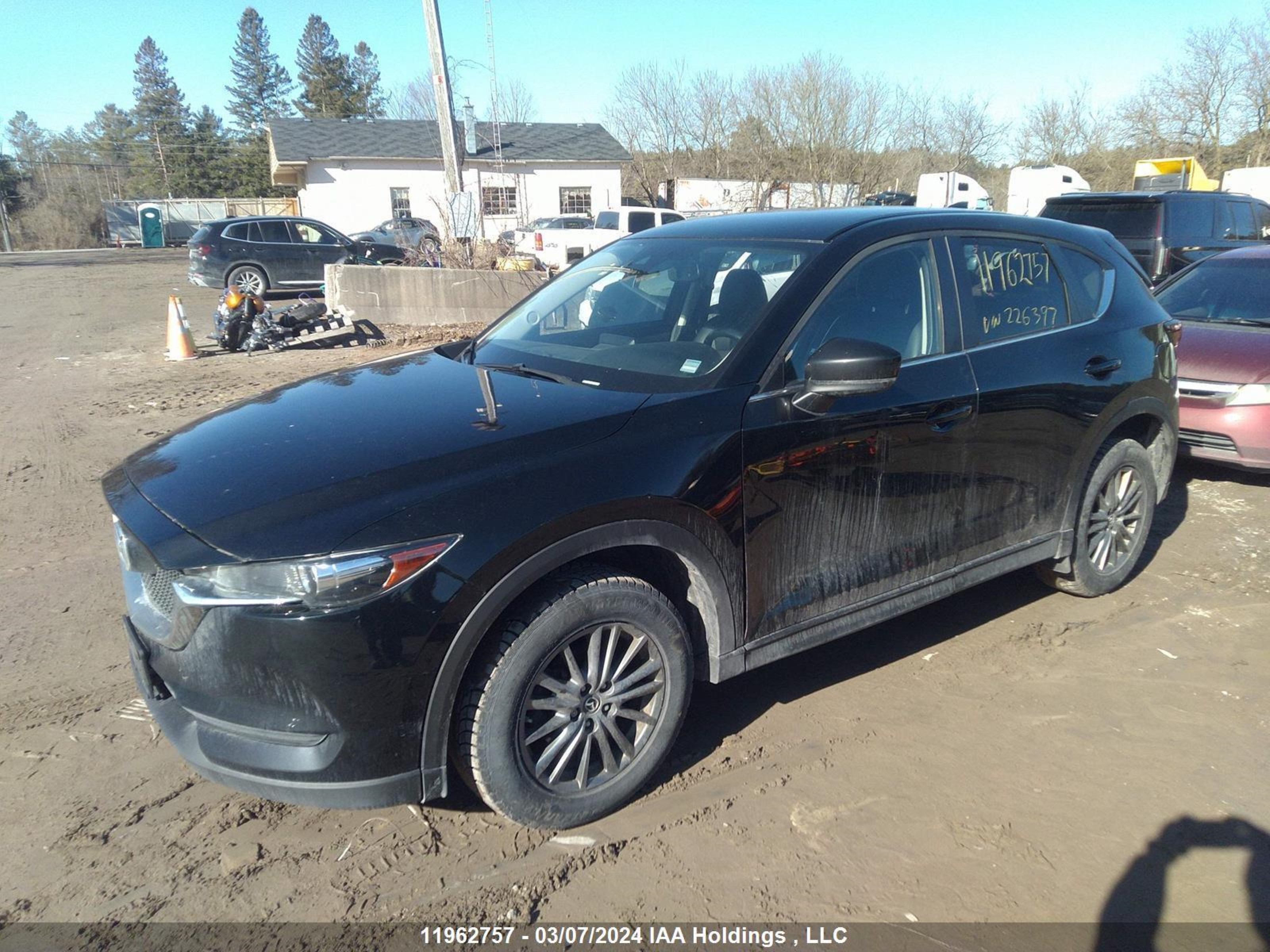 Photo 1 VIN: JM3KFBCL3H0226397 - MAZDA CX-5 