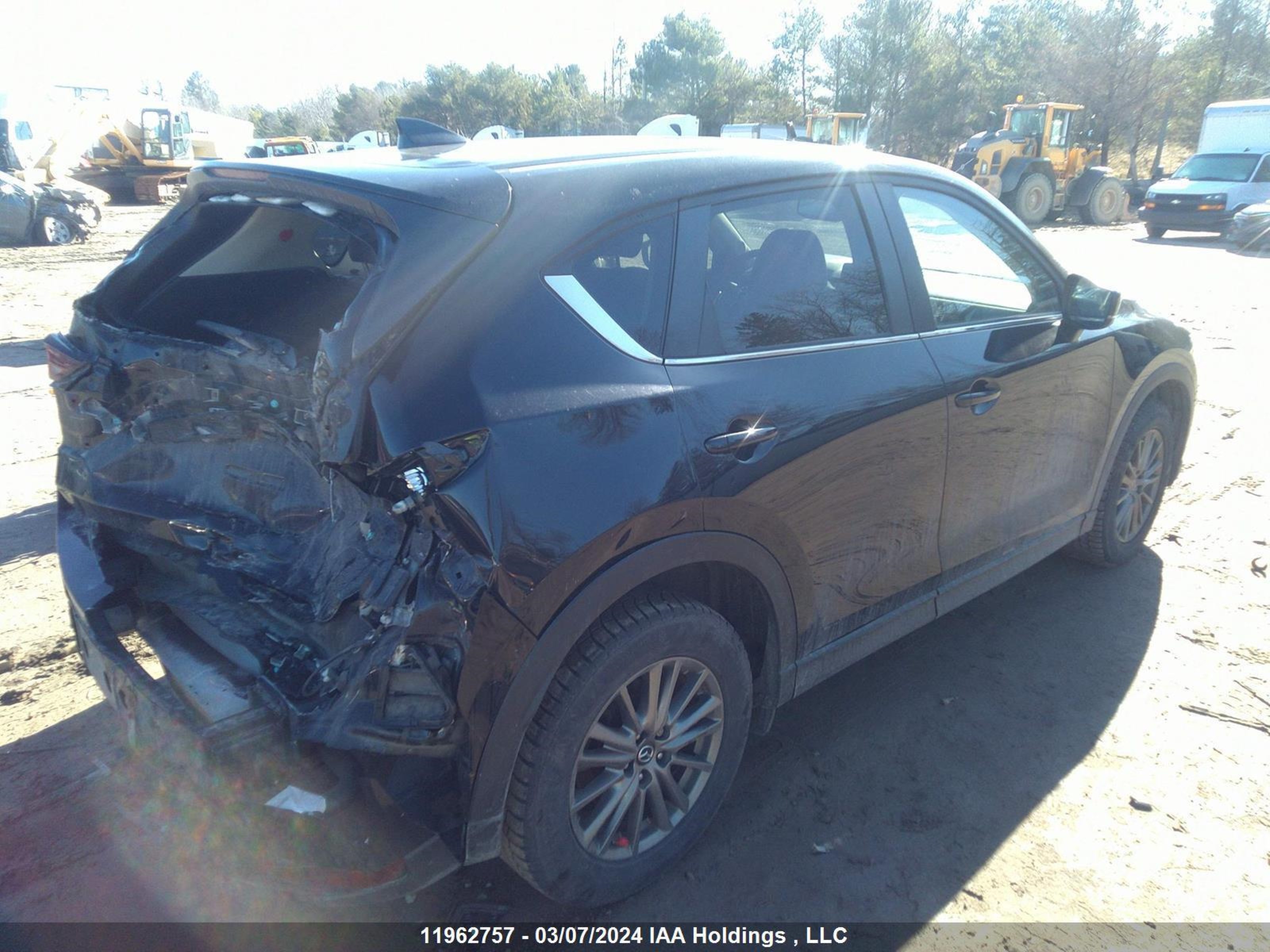 Photo 3 VIN: JM3KFBCL3H0226397 - MAZDA CX-5 