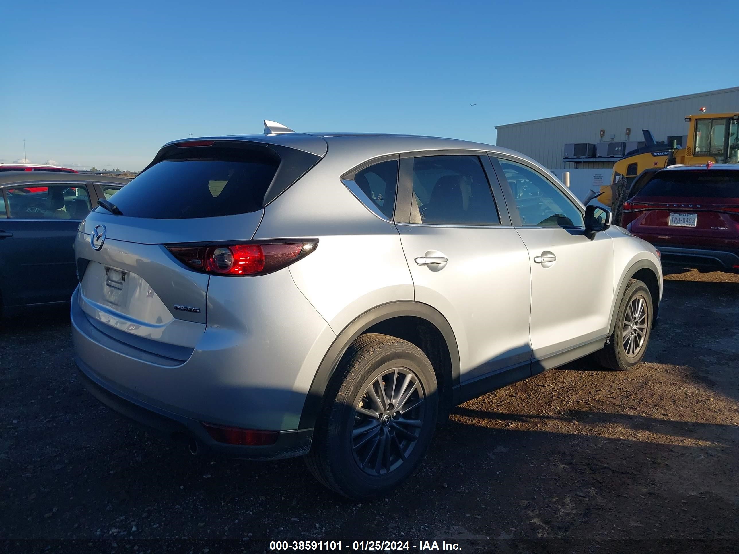 Photo 3 VIN: JM3KFBCM0M0357712 - MAZDA CX-5 