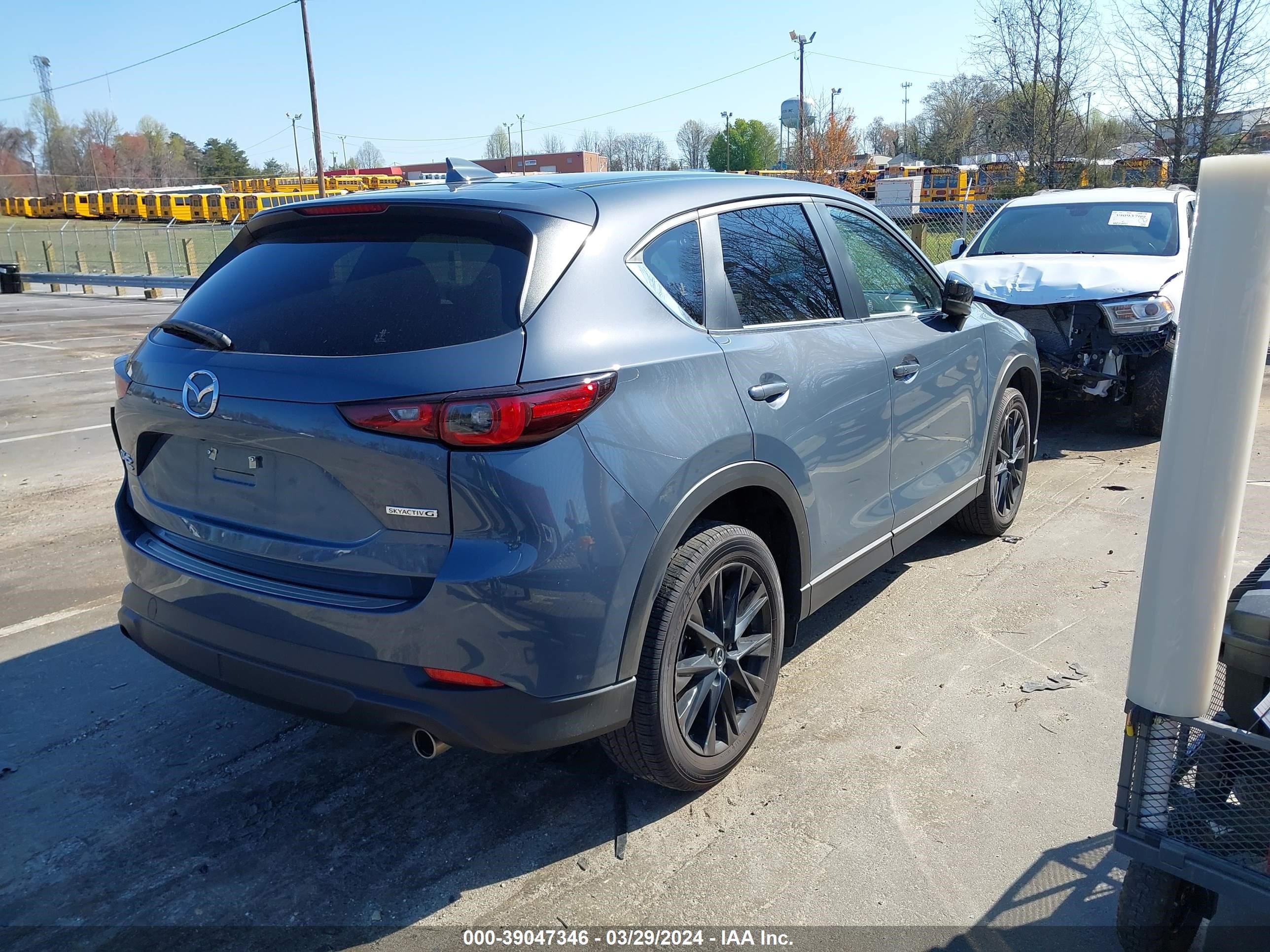 Photo 3 VIN: JM3KFBCM1P0108209 - MAZDA CX-5 