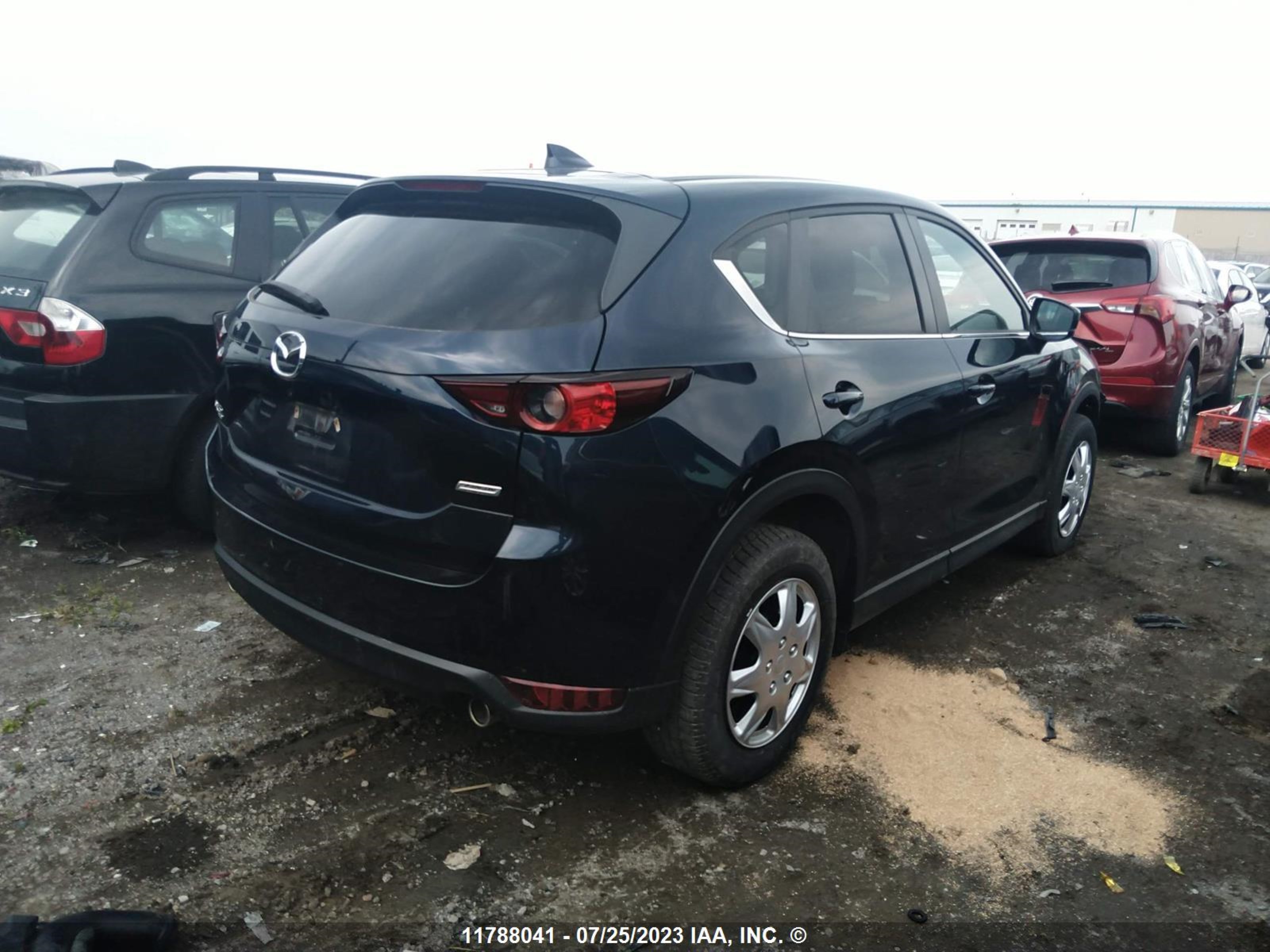 Photo 3 VIN: JM3KFBCM2K0592609 - MAZDA CX-5 