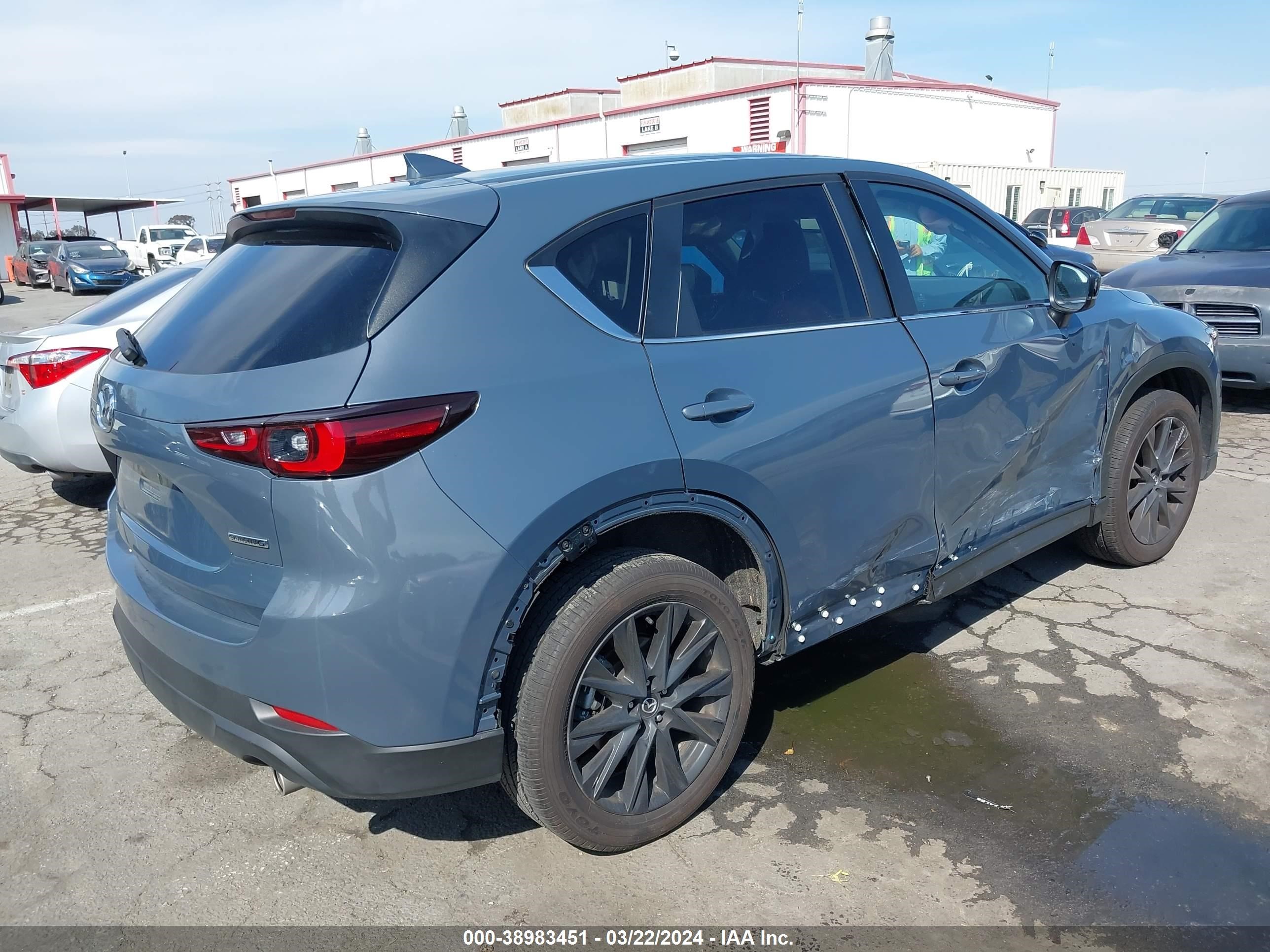 Photo 3 VIN: JM3KFBCM2P0283083 - MAZDA CX-5 