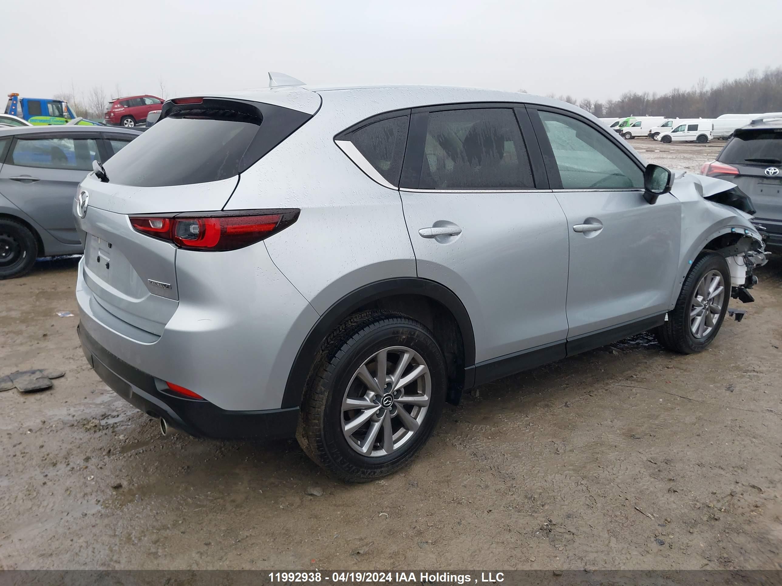 Photo 3 VIN: JM3KFBCM3N0530897 - MAZDA CX-5 