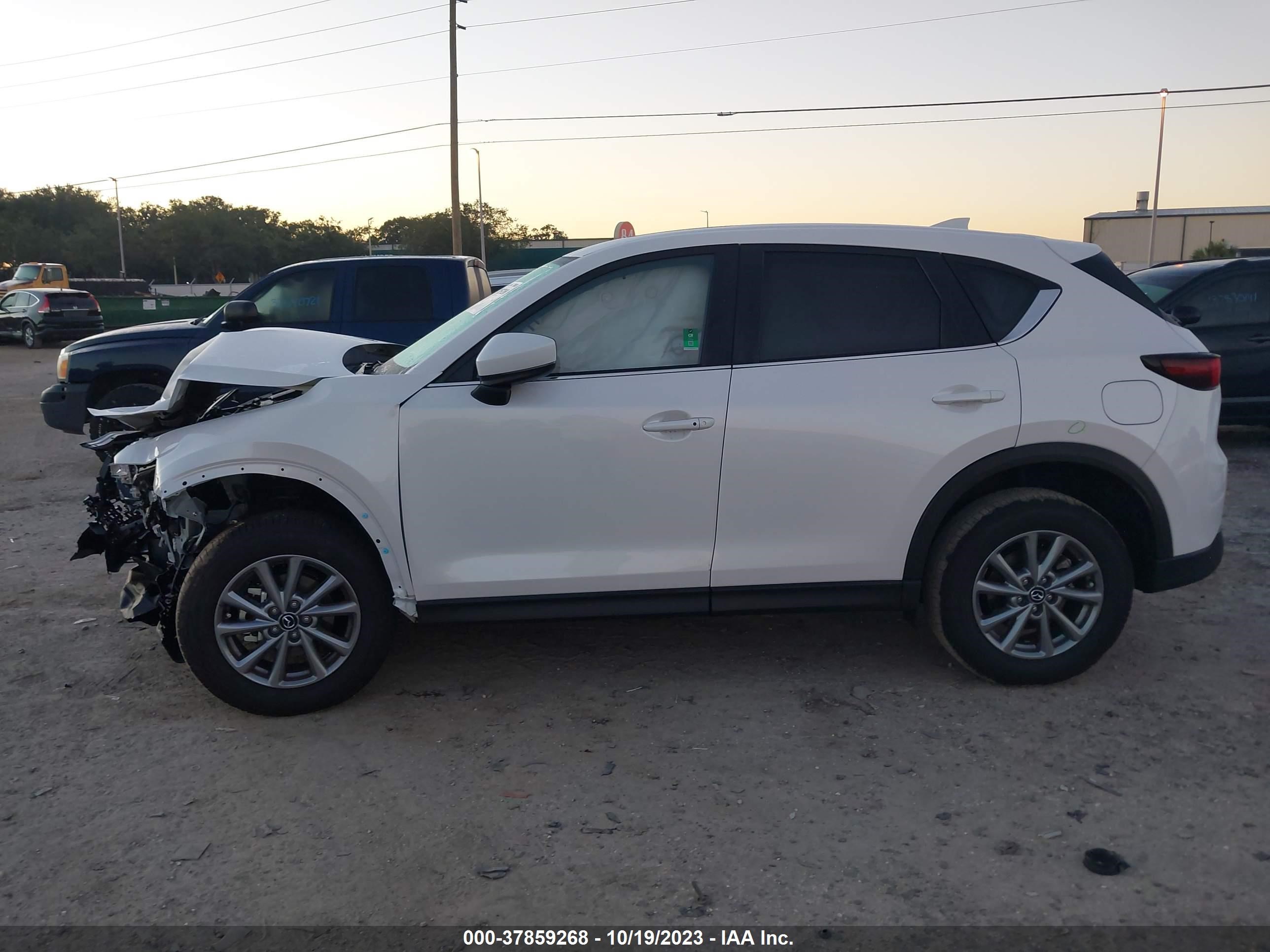 Photo 13 VIN: JM3KFBCM3P0244972 - MAZDA CX-5 