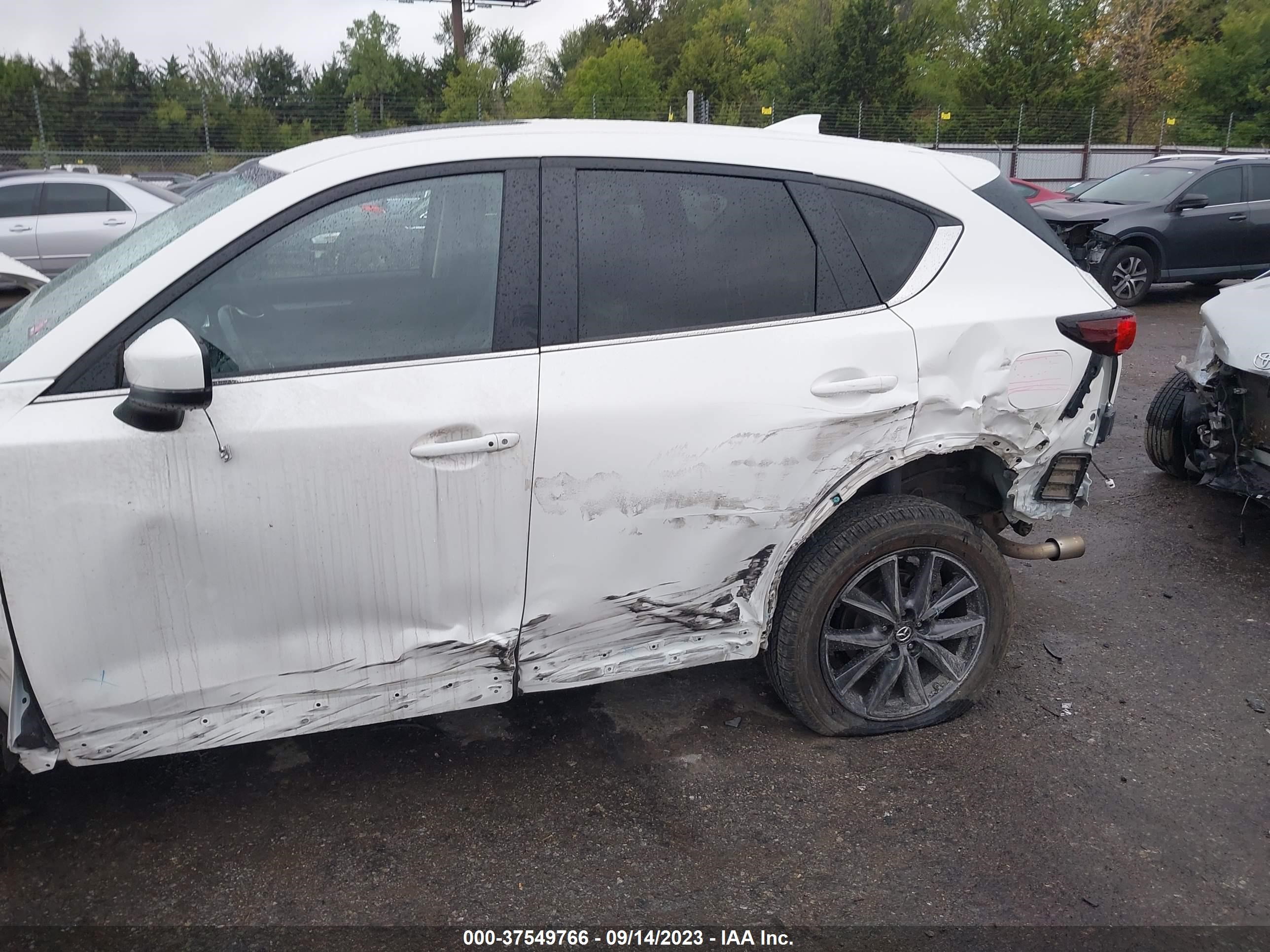 Photo 5 VIN: JM3KFBCM5J1363284 - MAZDA CX-5 