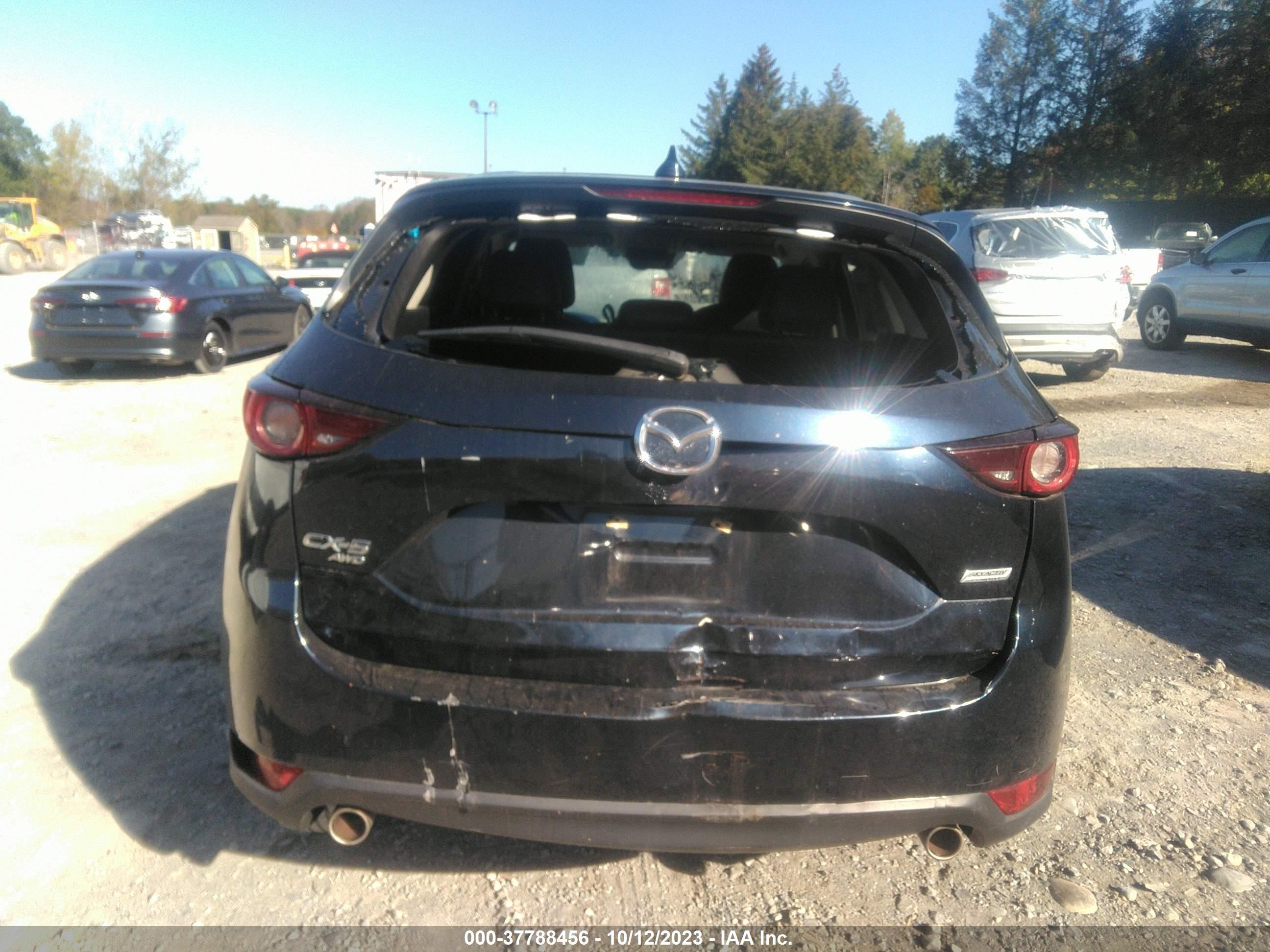 Photo 15 VIN: JM3KFBCM6J0429928 - MAZDA CX-5 