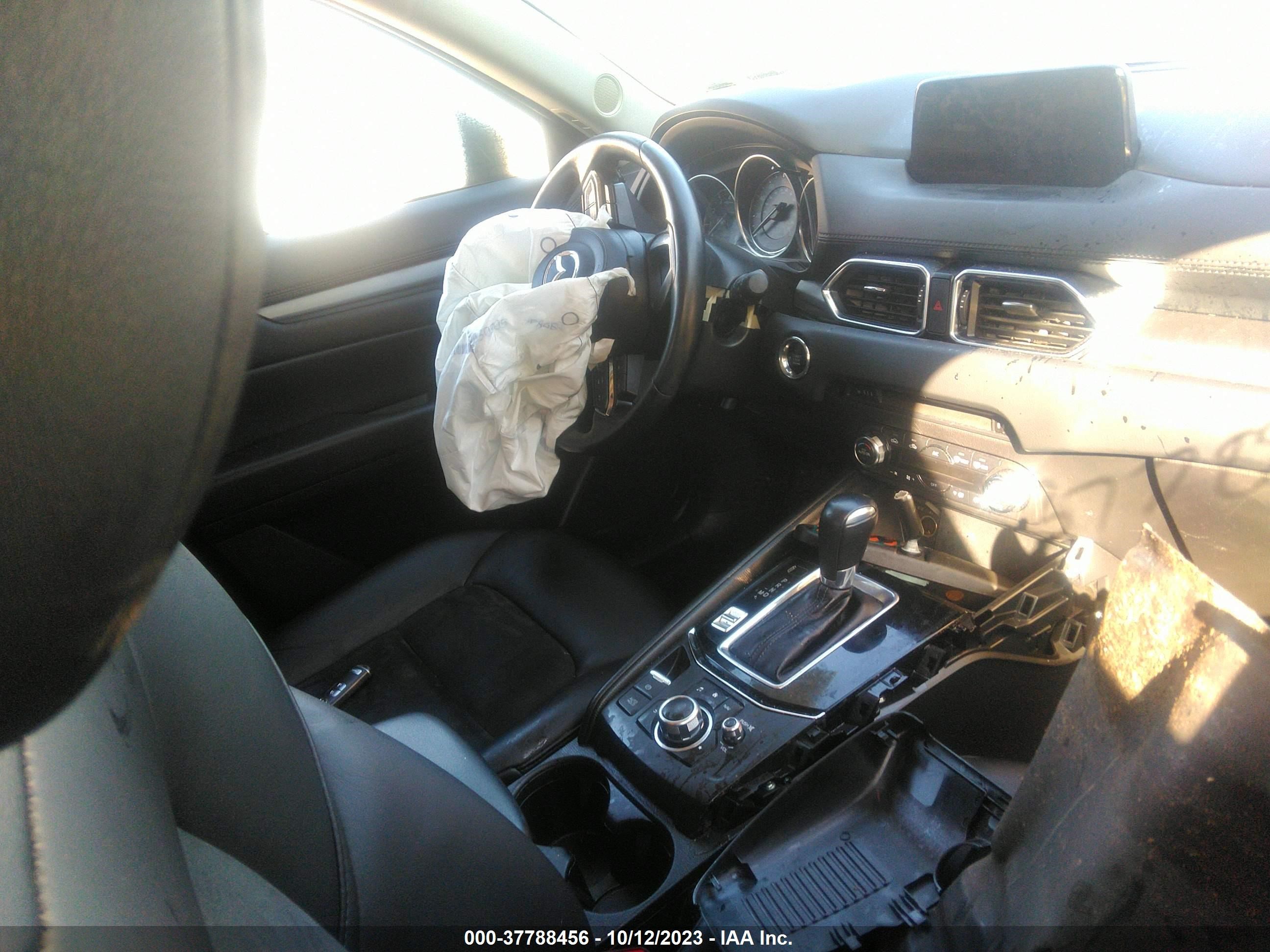 Photo 4 VIN: JM3KFBCM6J0429928 - MAZDA CX-5 