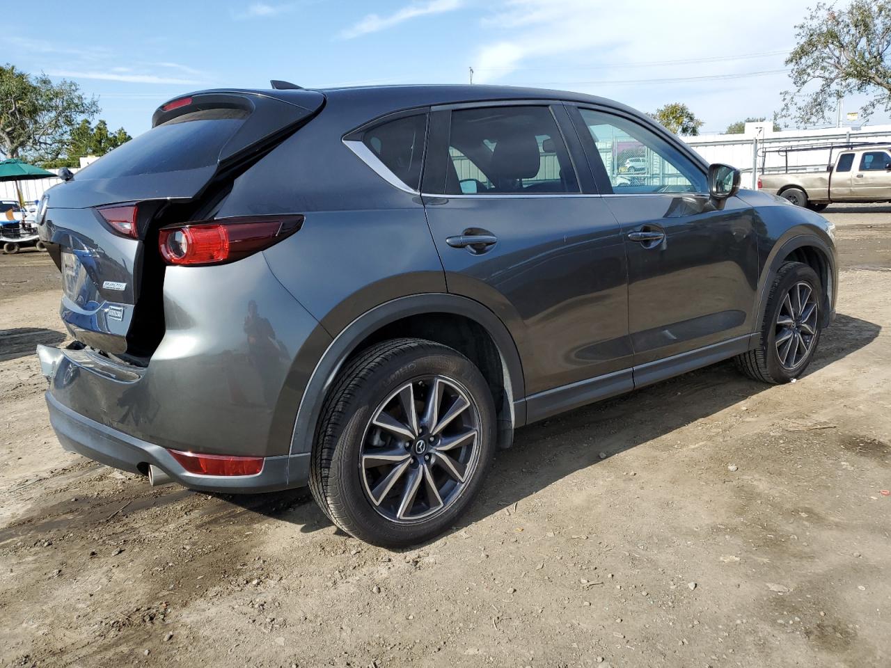 Photo 2 VIN: JM3KFBCM6J0463867 - MAZDA CX-5 