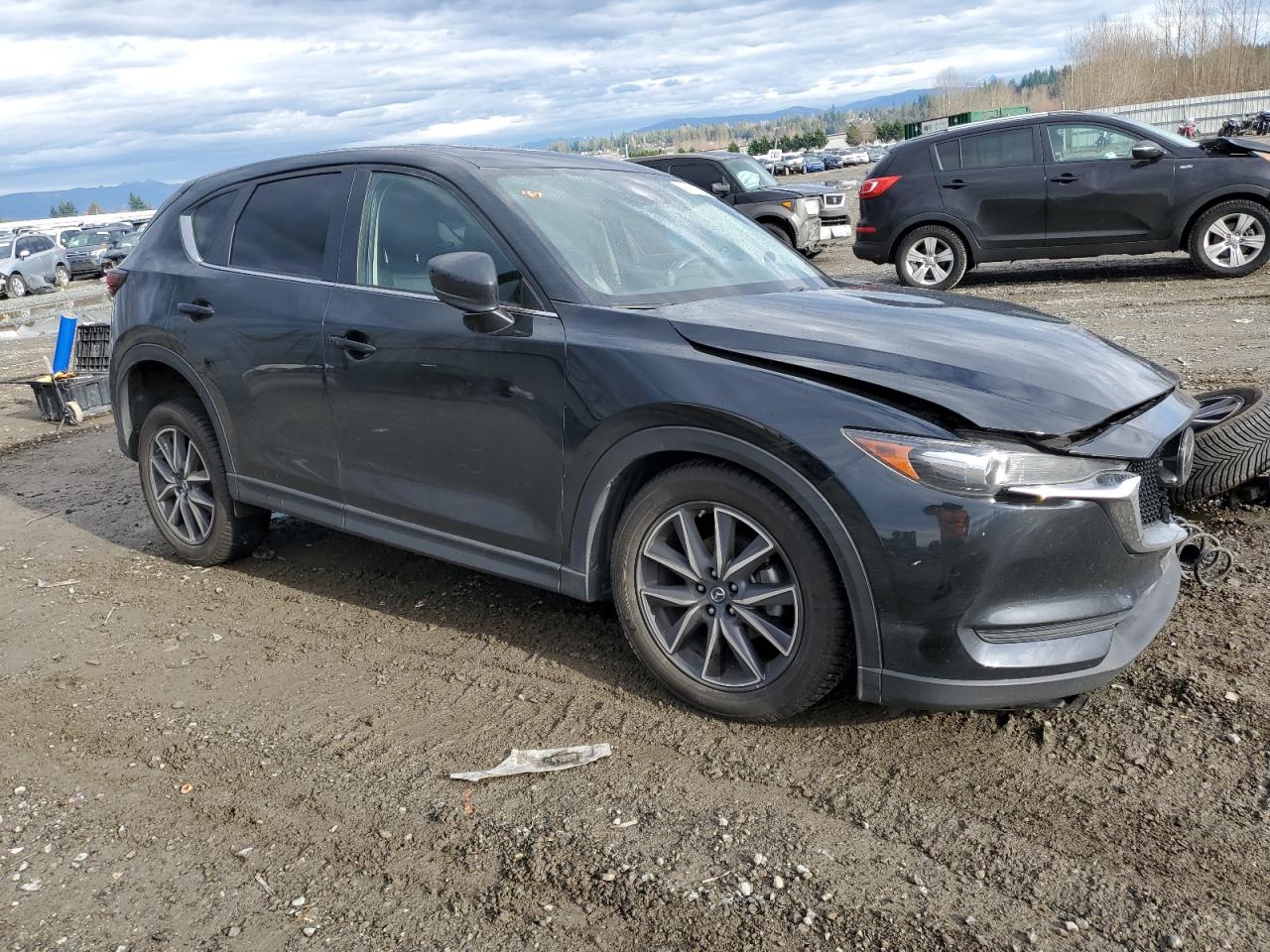 Photo 3 VIN: JM3KFBCM6J0470415 - MAZDA CX-5 