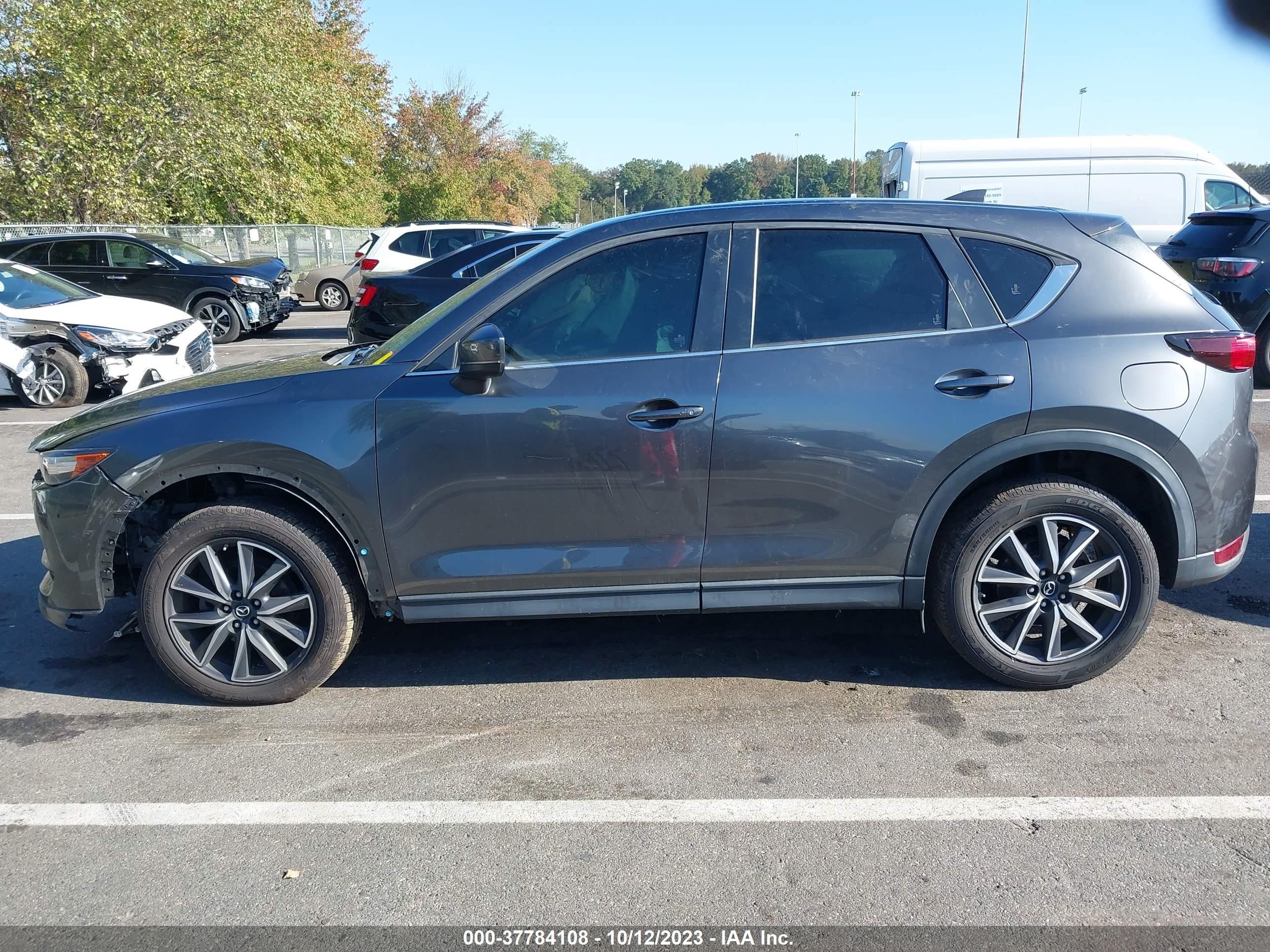 Photo 13 VIN: JM3KFBCM7J0446995 - MAZDA CX-5 