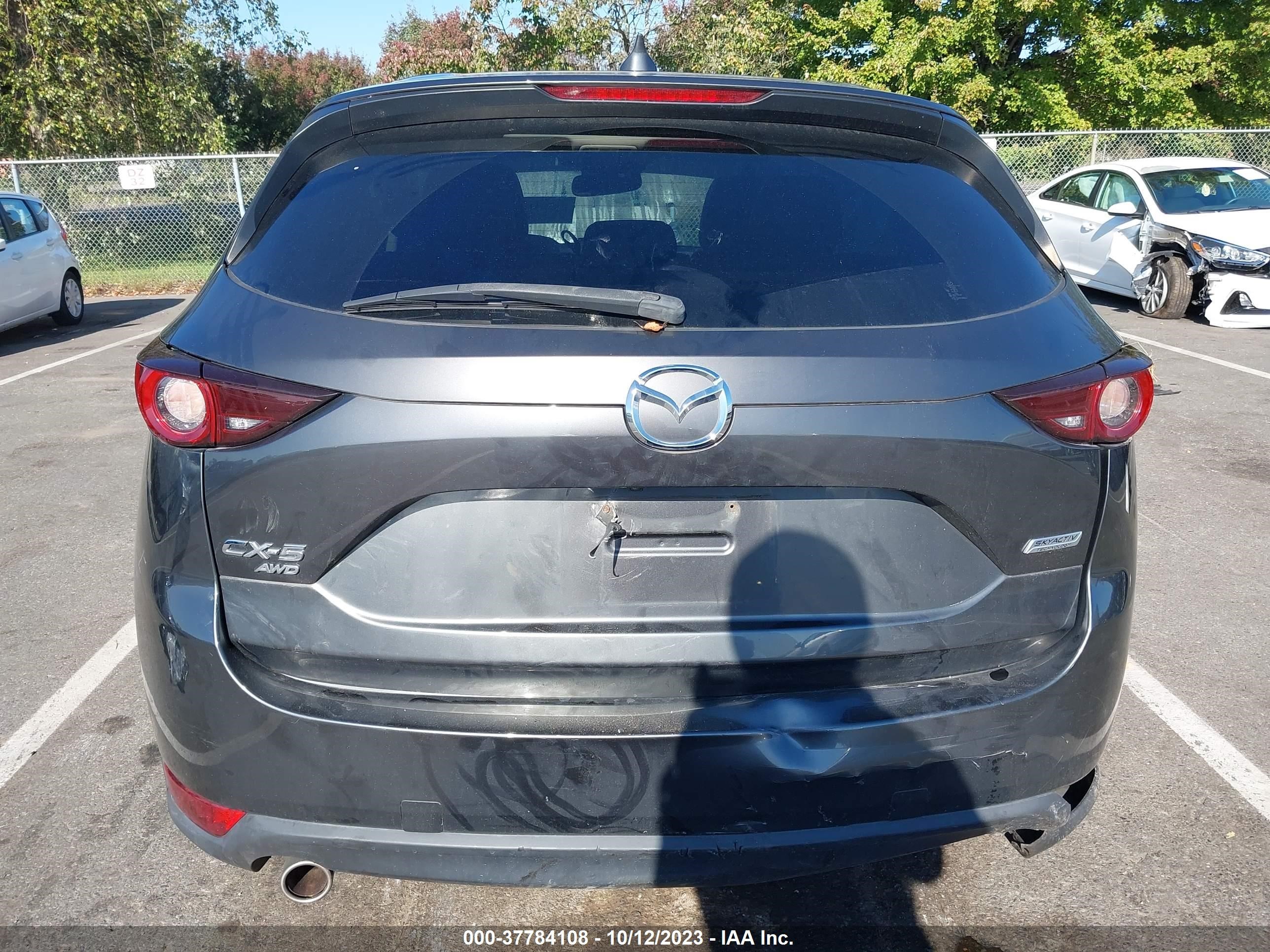 Photo 15 VIN: JM3KFBCM7J0446995 - MAZDA CX-5 