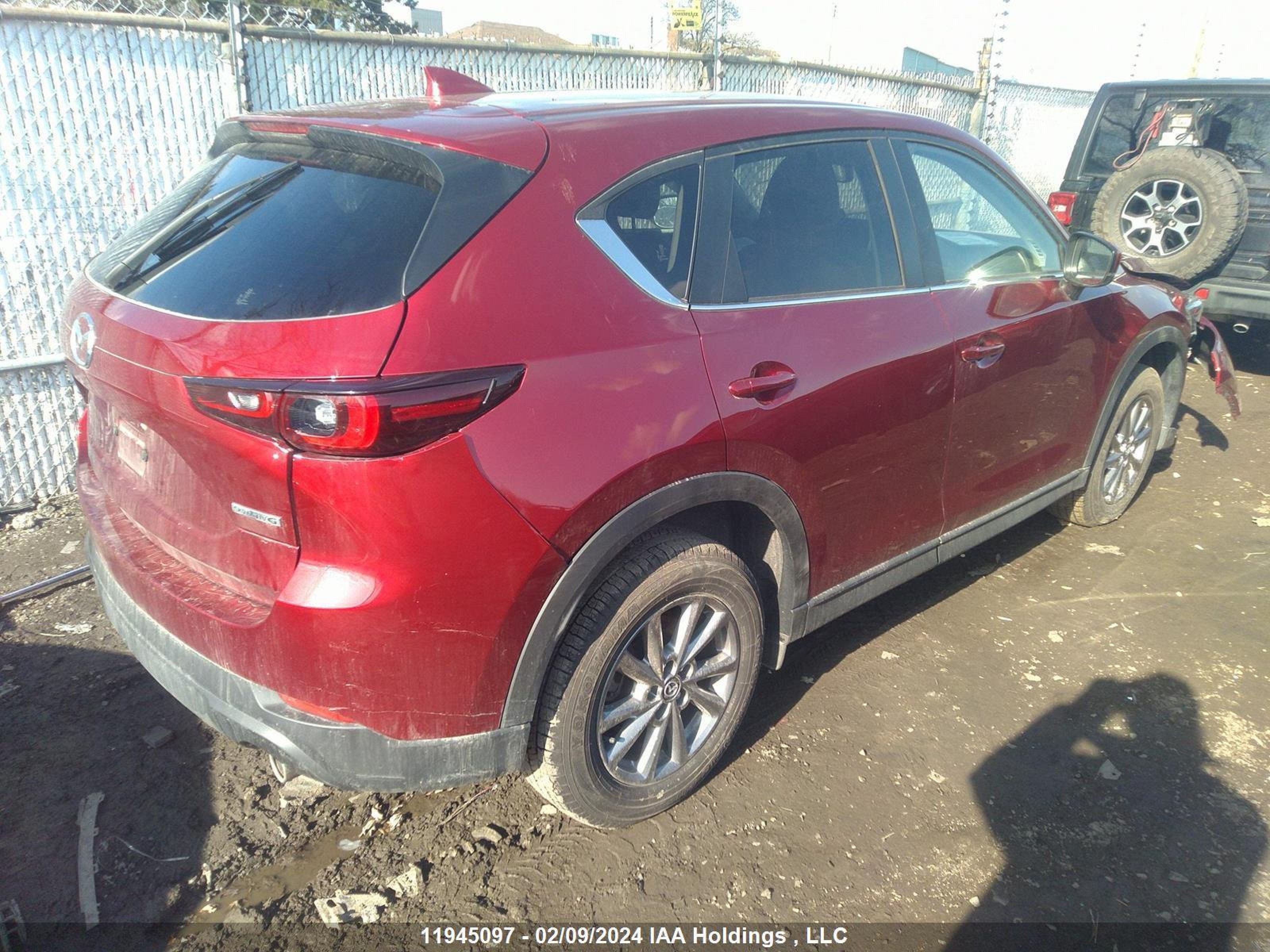 Photo 3 VIN: JM3KFBCM8N0642837 - MAZDA CX-5 