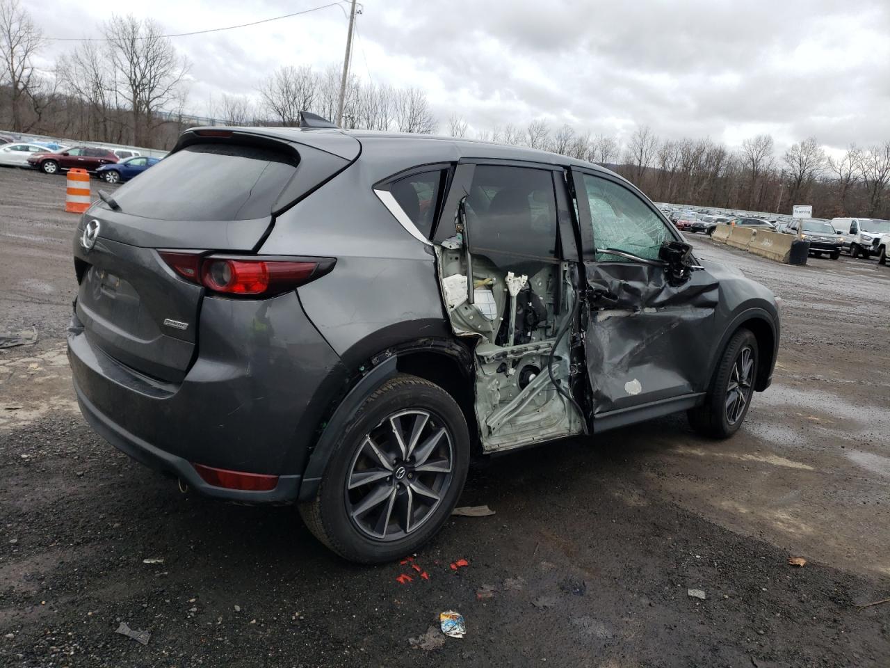 Photo 2 VIN: JM3KFBCM9J1423339 - MAZDA CX-5 