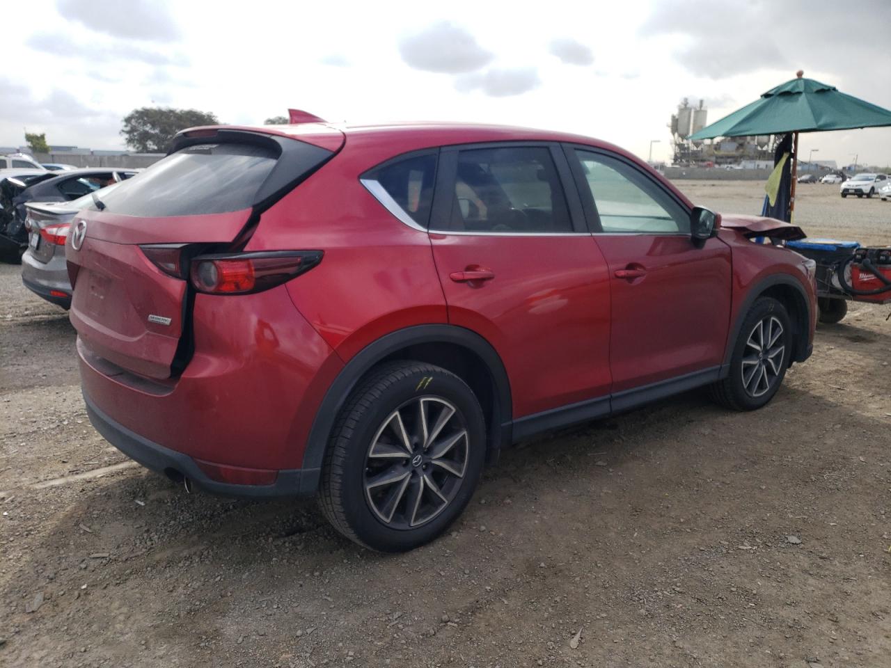 Photo 2 VIN: JM3KFBCMXJ0314457 - MAZDA CX-5 