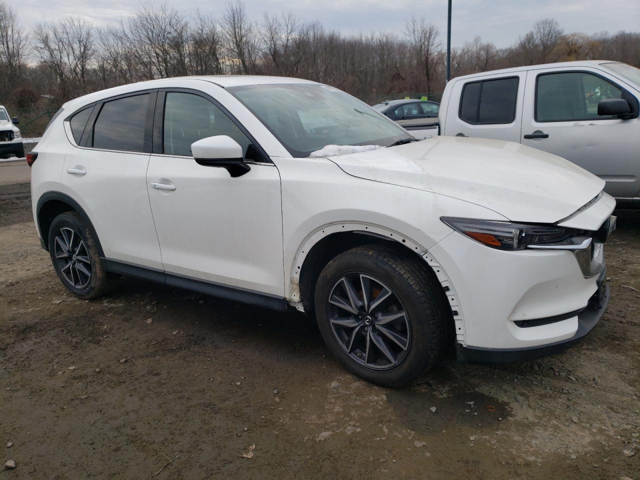 Photo 3 VIN: JM3KFBDL0H0186147 - MAZDA CX-5 