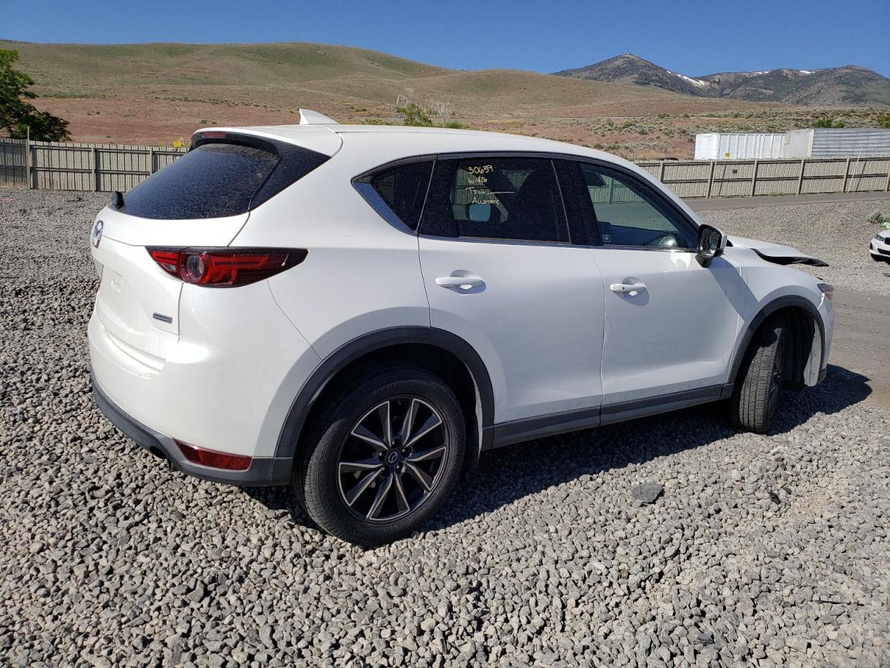 Photo 2 VIN: JM3KFBDL6H0106768 - MAZDA CX-5 