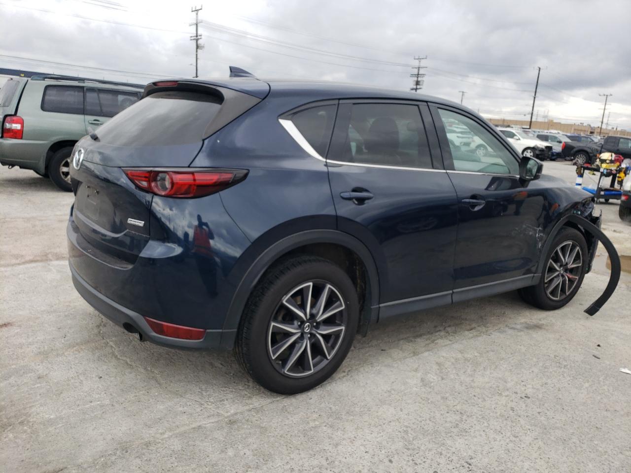 Photo 2 VIN: JM3KFBDL7H0104334 - MAZDA CX-5 