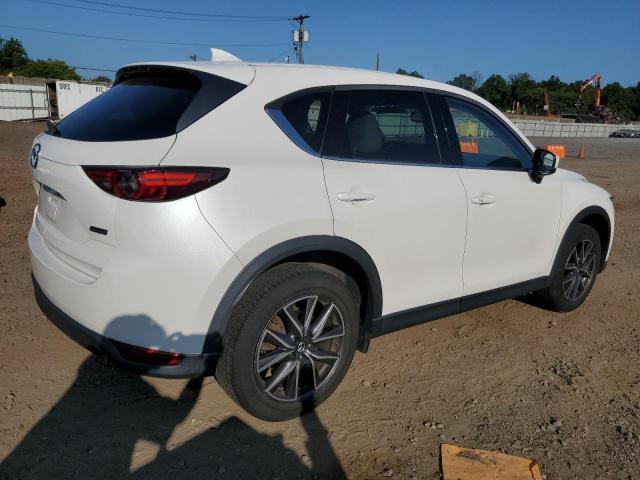 Photo 2 VIN: JM3KFBDL8H0111602 - MAZDA CX-5 GRAND 