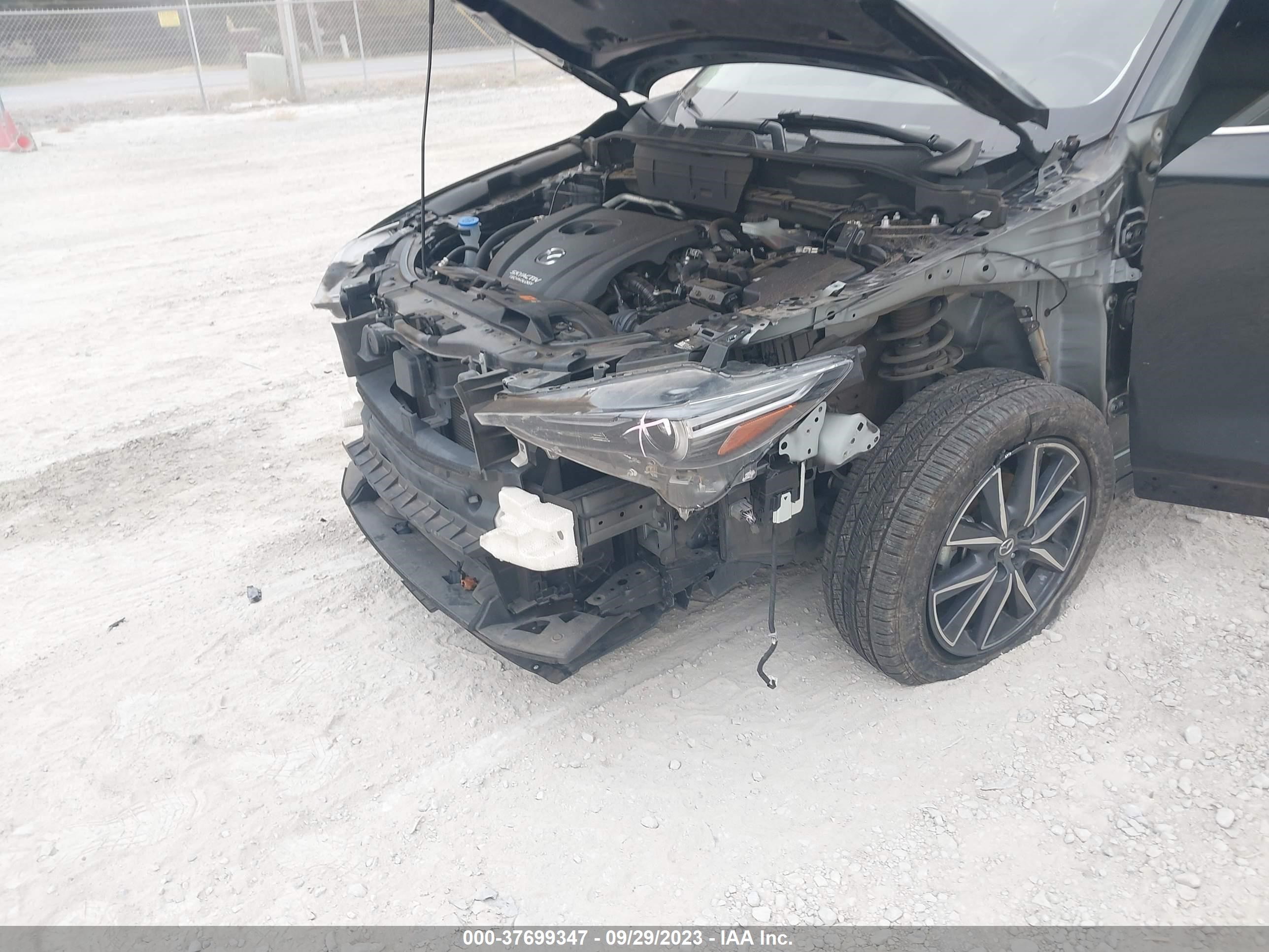 Photo 5 VIN: JM3KFBDM0J0317379 - MAZDA CX-5 