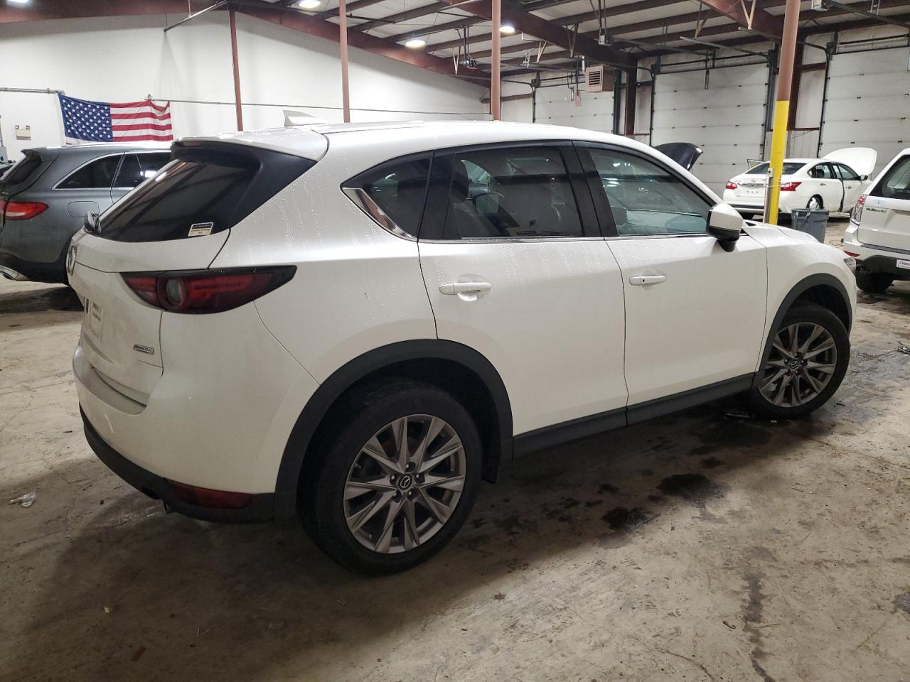 Photo 2 VIN: JM3KFBDM1K0628398 - MAZDA CX-5 