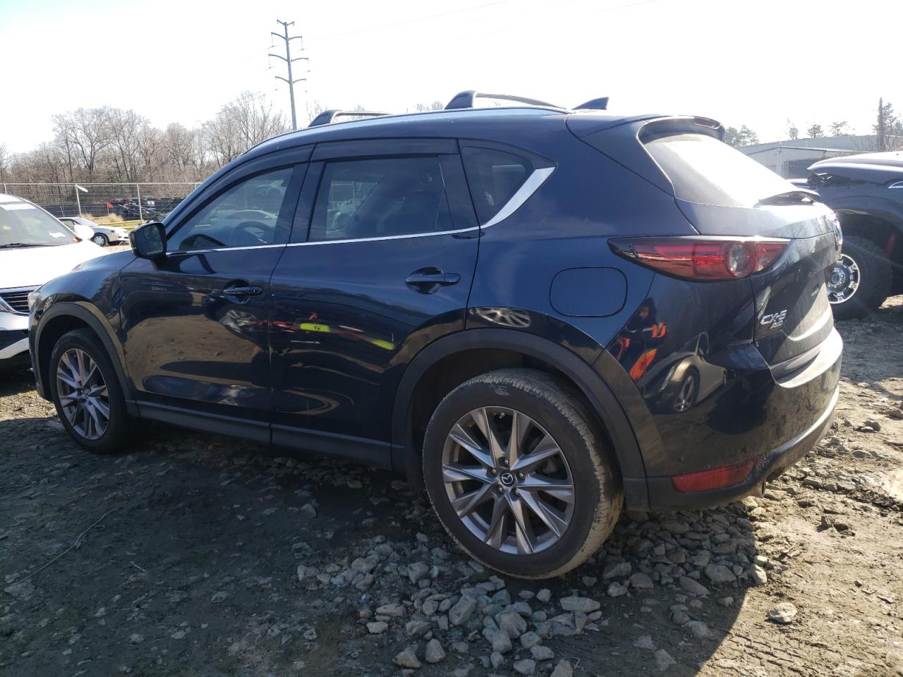 Photo 1 VIN: JM3KFBDM1K0684261 - MAZDA CX-5 