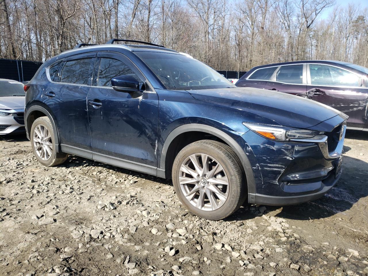 Photo 3 VIN: JM3KFBDM1K0684261 - MAZDA CX-5 