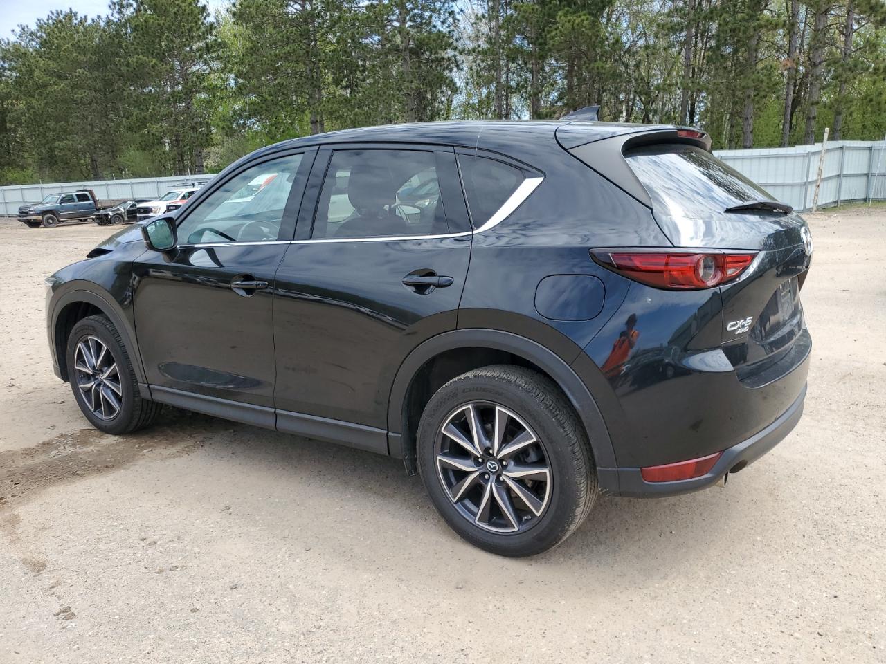 Photo 1 VIN: JM3KFBDM3J0419047 - MAZDA CX-5 