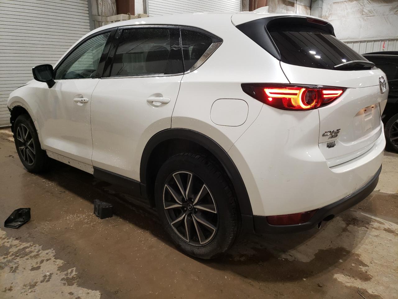 Photo 1 VIN: JM3KFBDM3J0428394 - MAZDA CX-5 