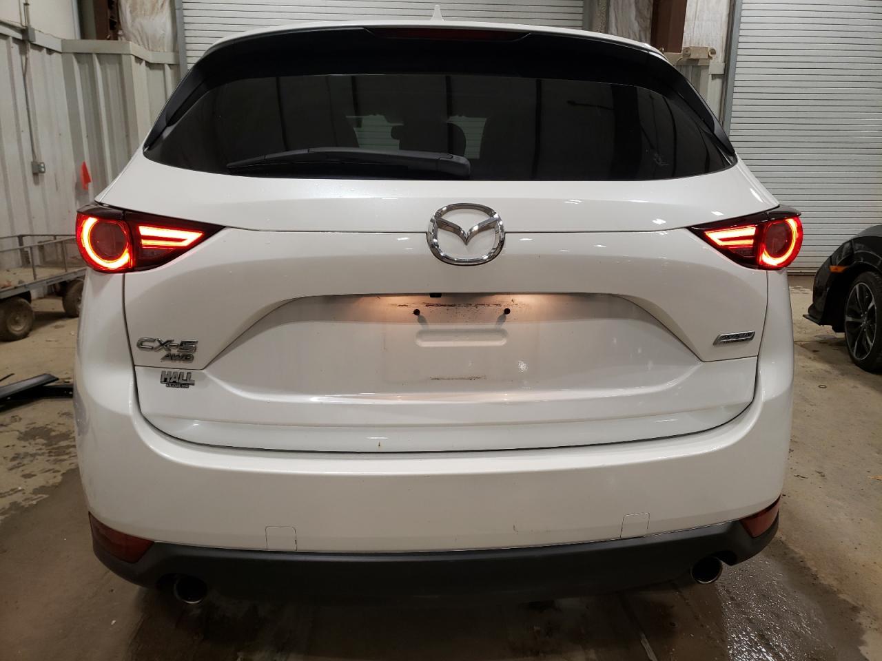 Photo 5 VIN: JM3KFBDM3J0428394 - MAZDA CX-5 