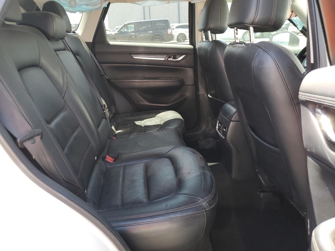 Photo 9 VIN: JM3KFBDM4J0370621 - MAZDA CX-5 