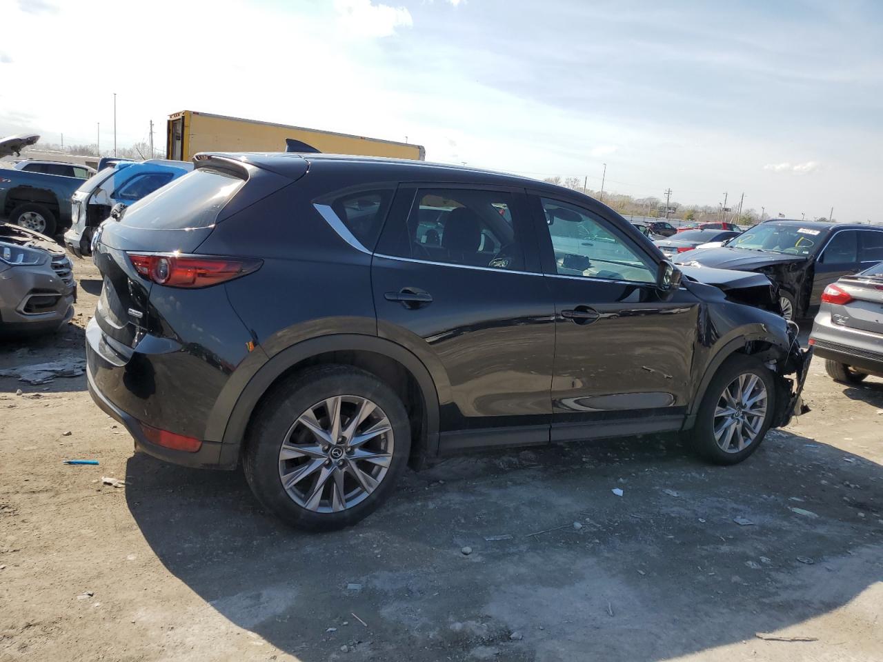 Photo 2 VIN: JM3KFBDM4K0550991 - MAZDA CX-5 