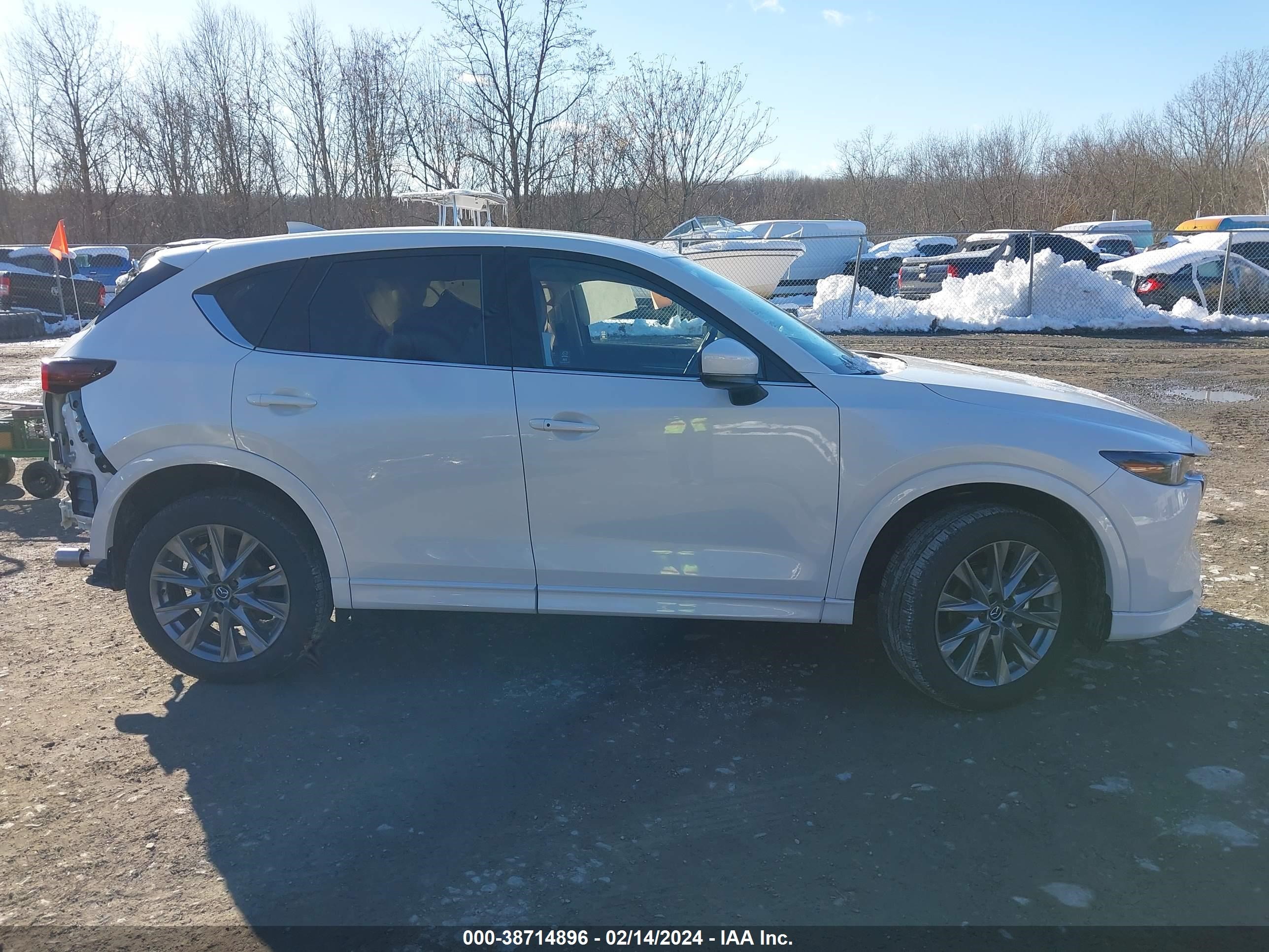 Photo 13 VIN: JM3KFBDM4R0396714 - MAZDA CX-5 